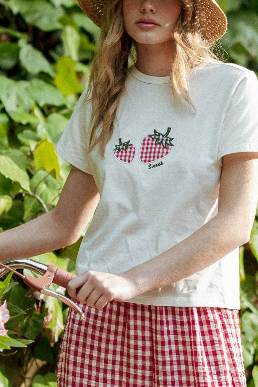 The Strawberry Patch 100% Cotton Red and White Gingham T-Shirt
