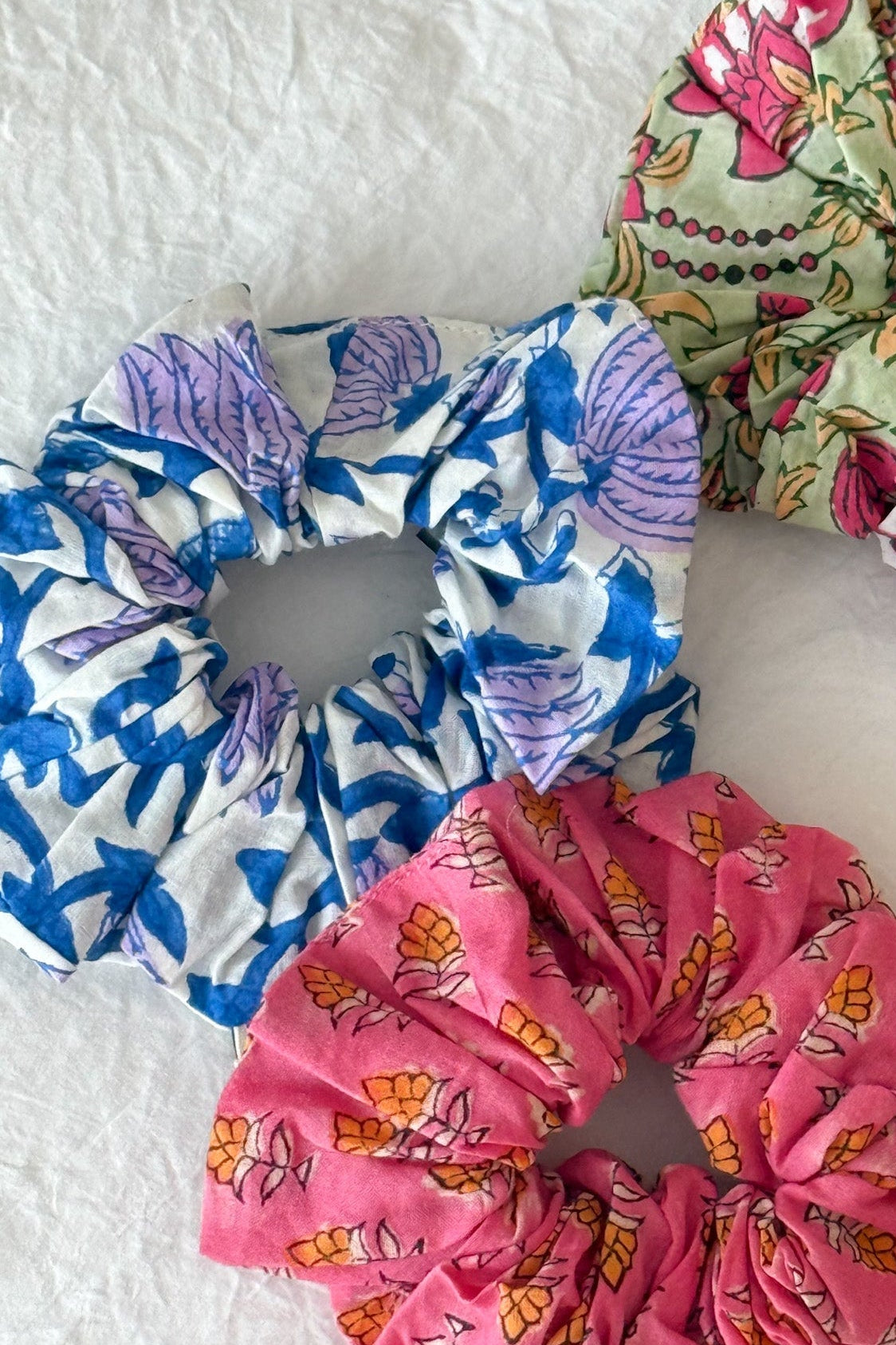 Monroe Floral Cotton Scrunchie in Blue