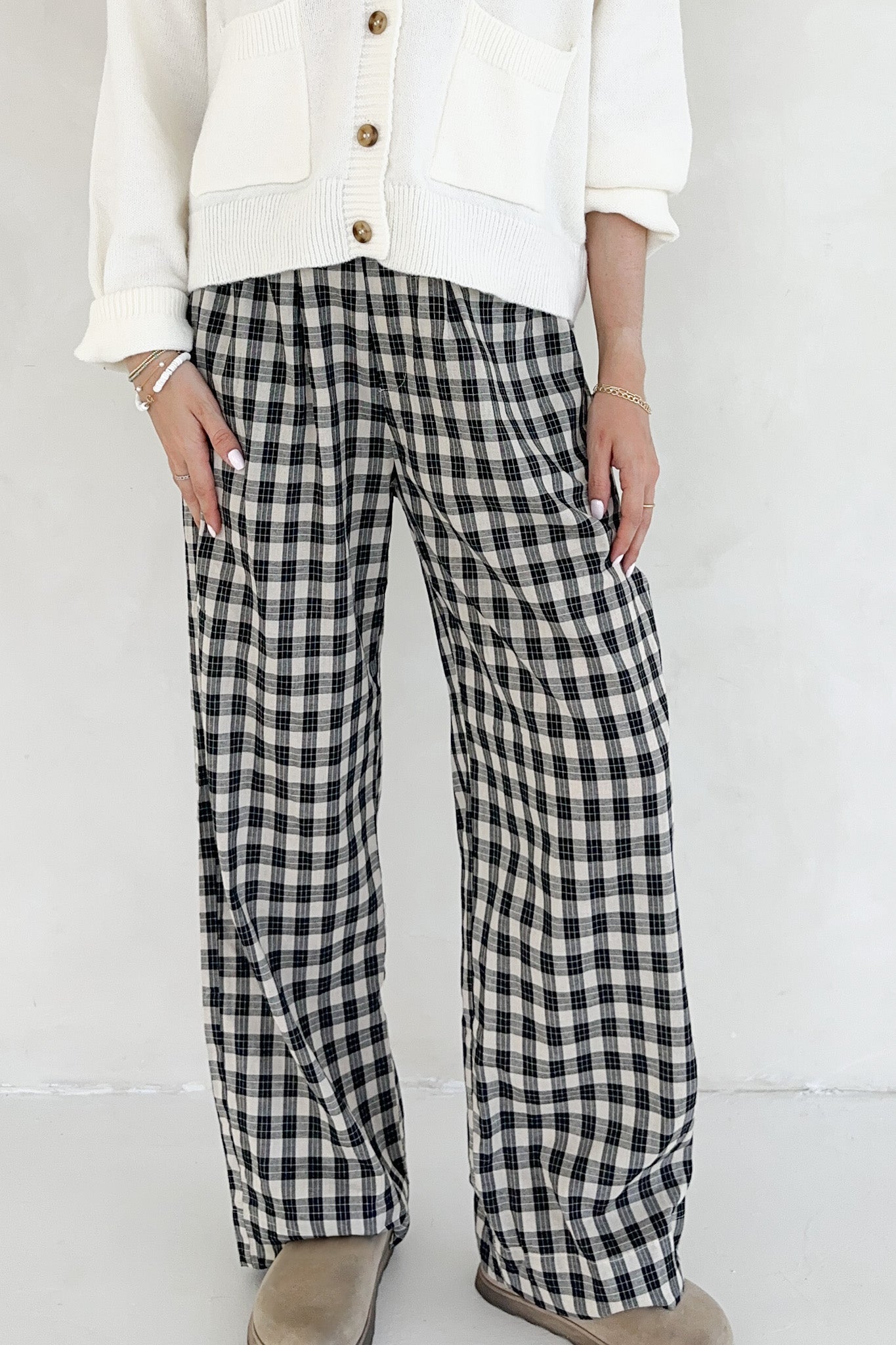 Johnny Cotton Paid Pants in Black