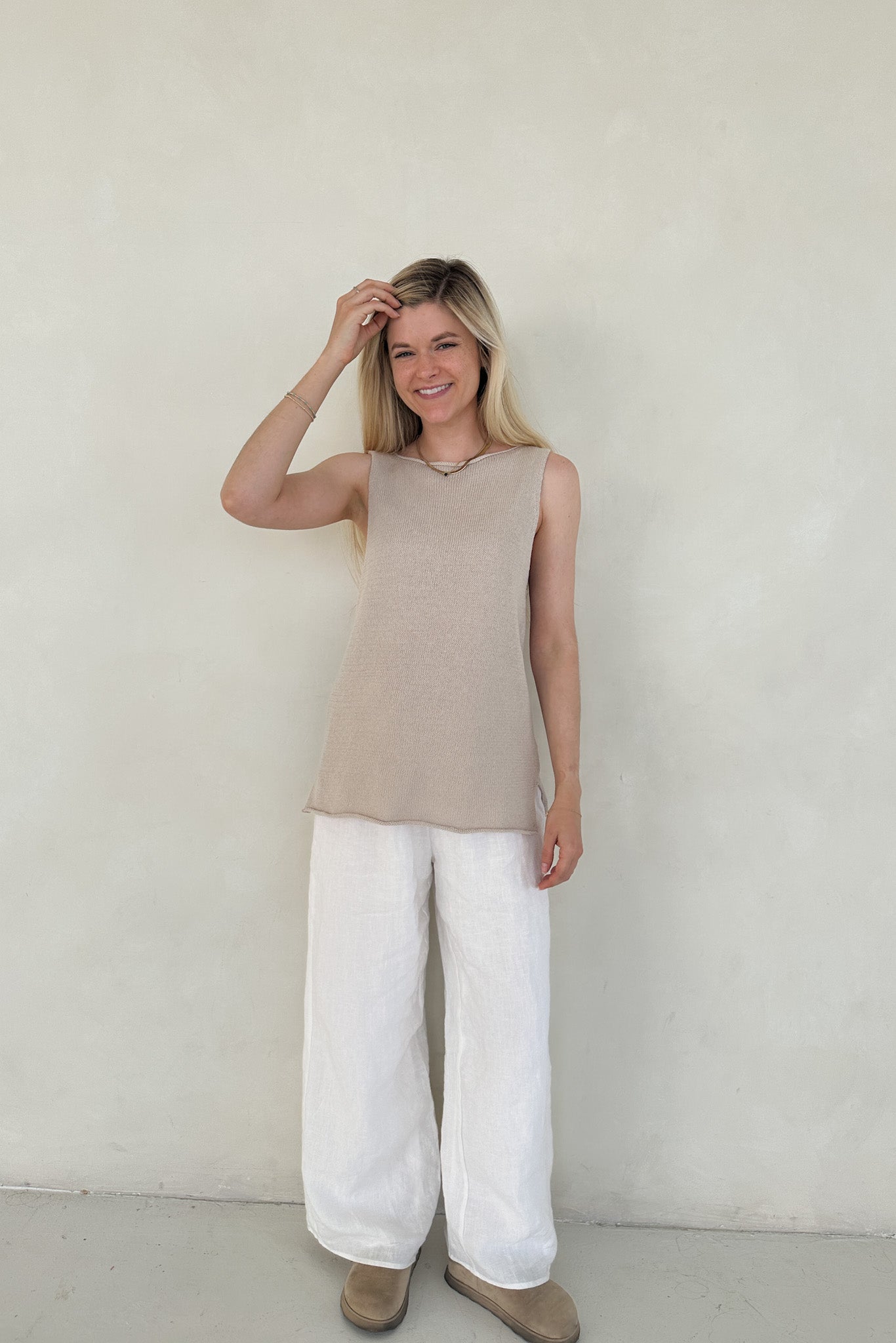 Amaya Woven Side Slit Top - Neutral Ground
