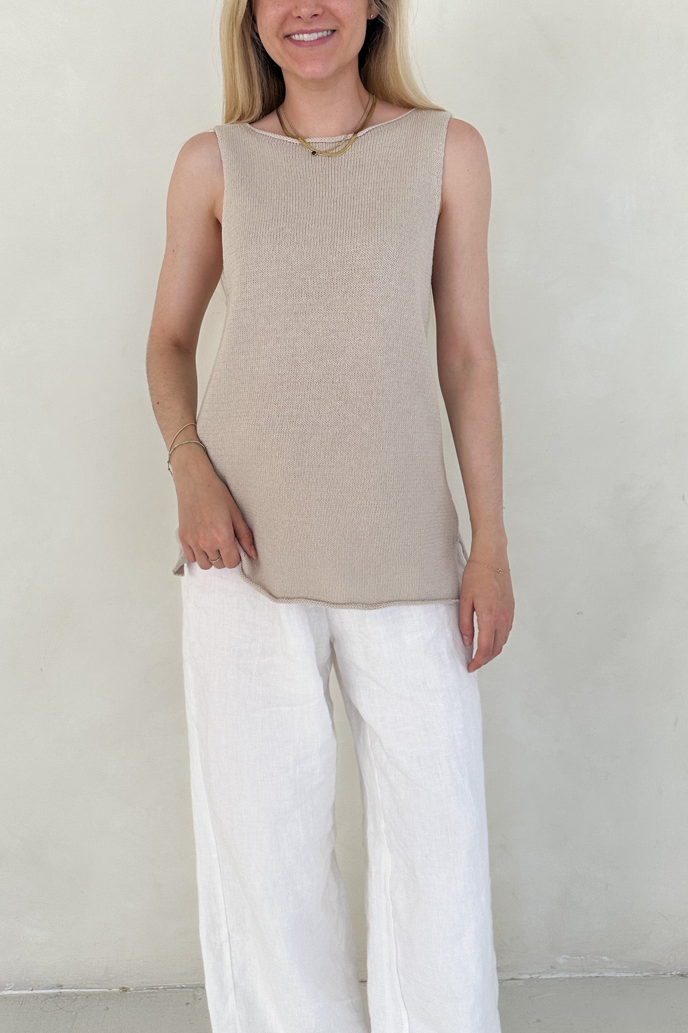 Amaya Woven Side Slit Top - Neutral Ground