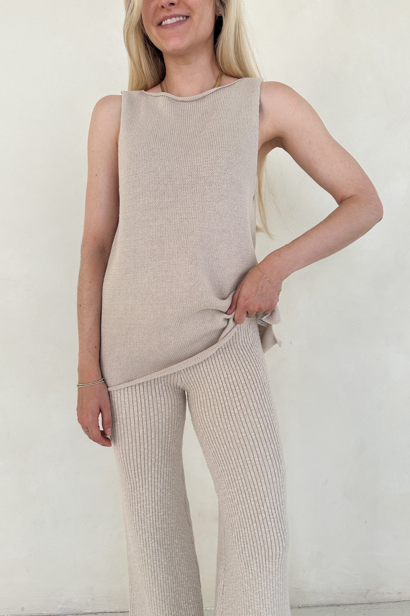 Amaya Woven Side Slit Top - Neutral Ground