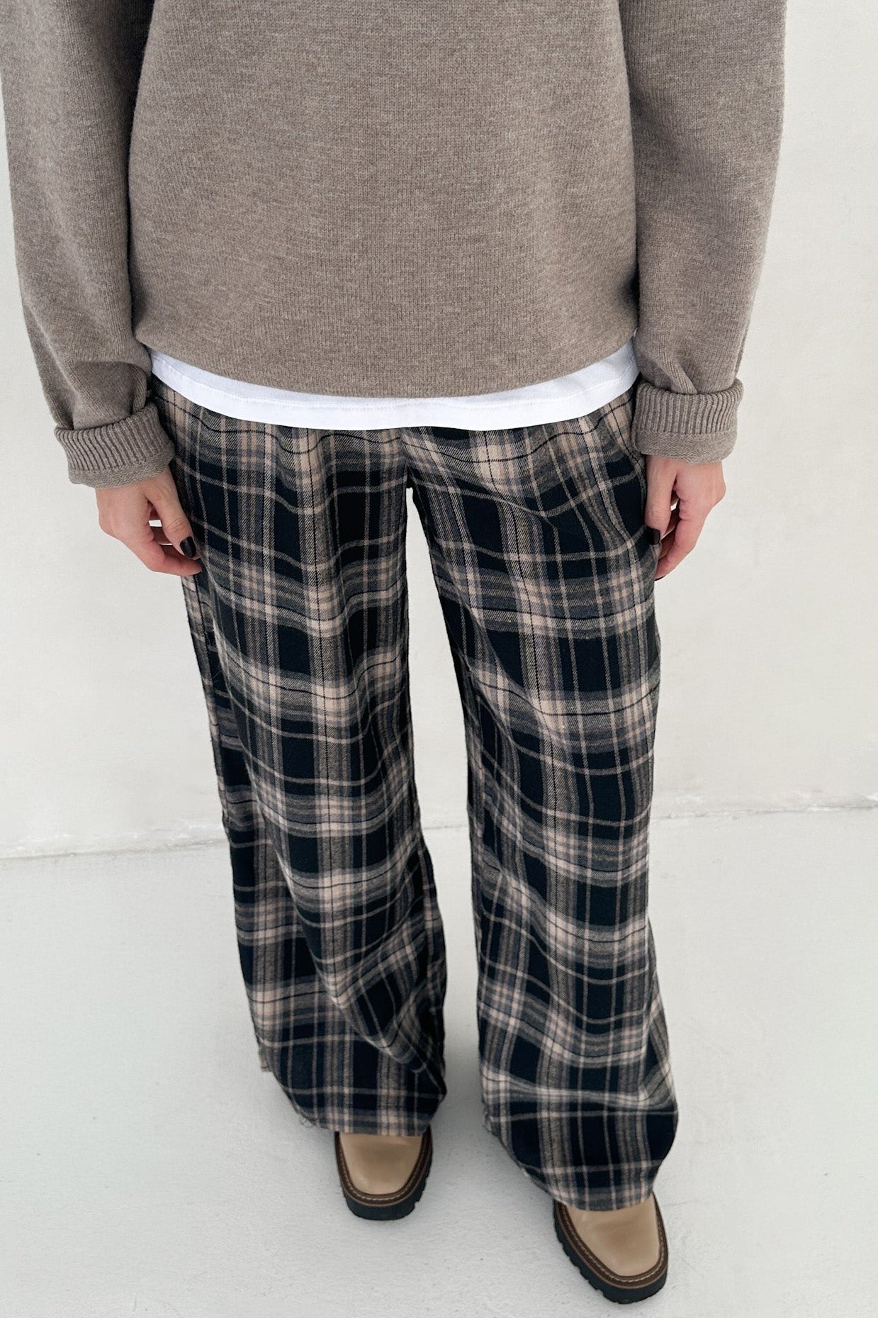 Aspen Pajama Style Pants in Black - Neutral Ground