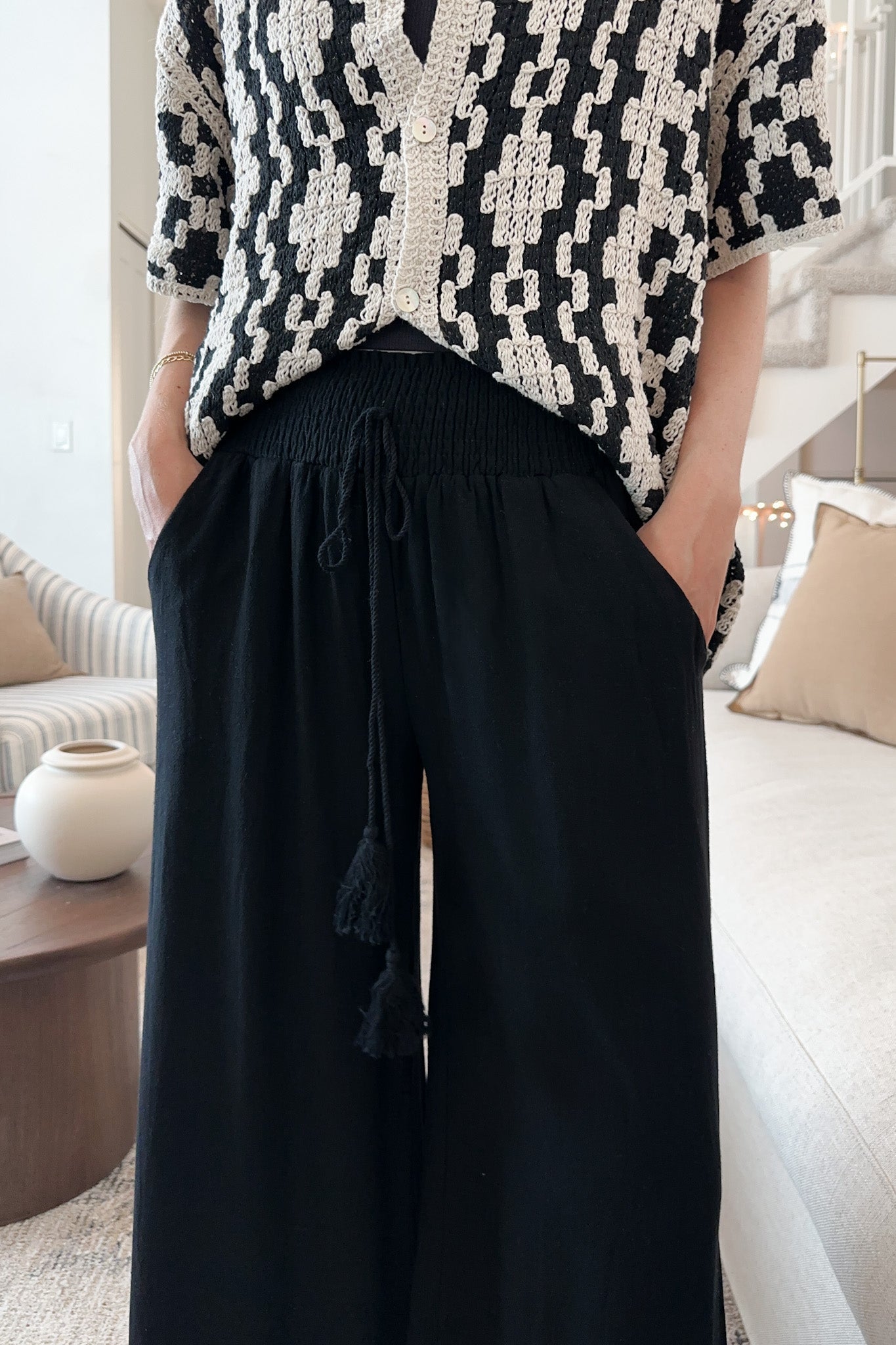 Beckham Linen Blend Pants in Black - Neutral Ground