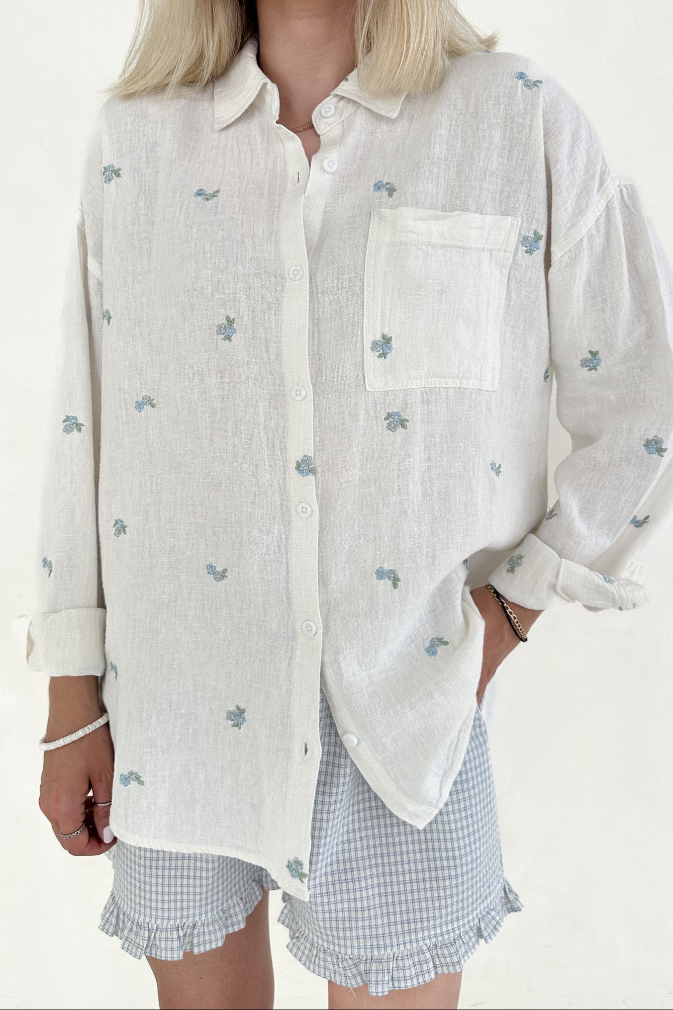 Bella Embroidered Linen Button Down Shirt - Neutral Ground