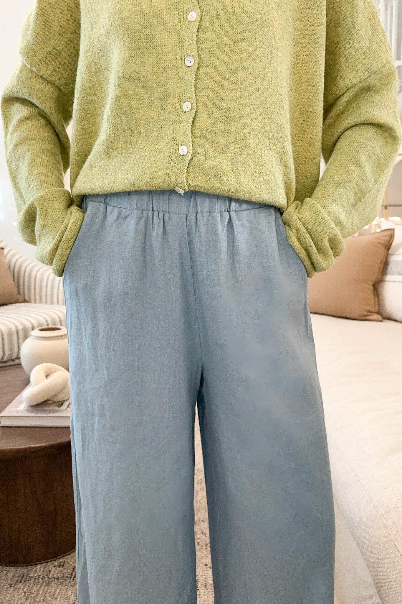 Bermuda Lightweight Linen Pants - Neutral Ground