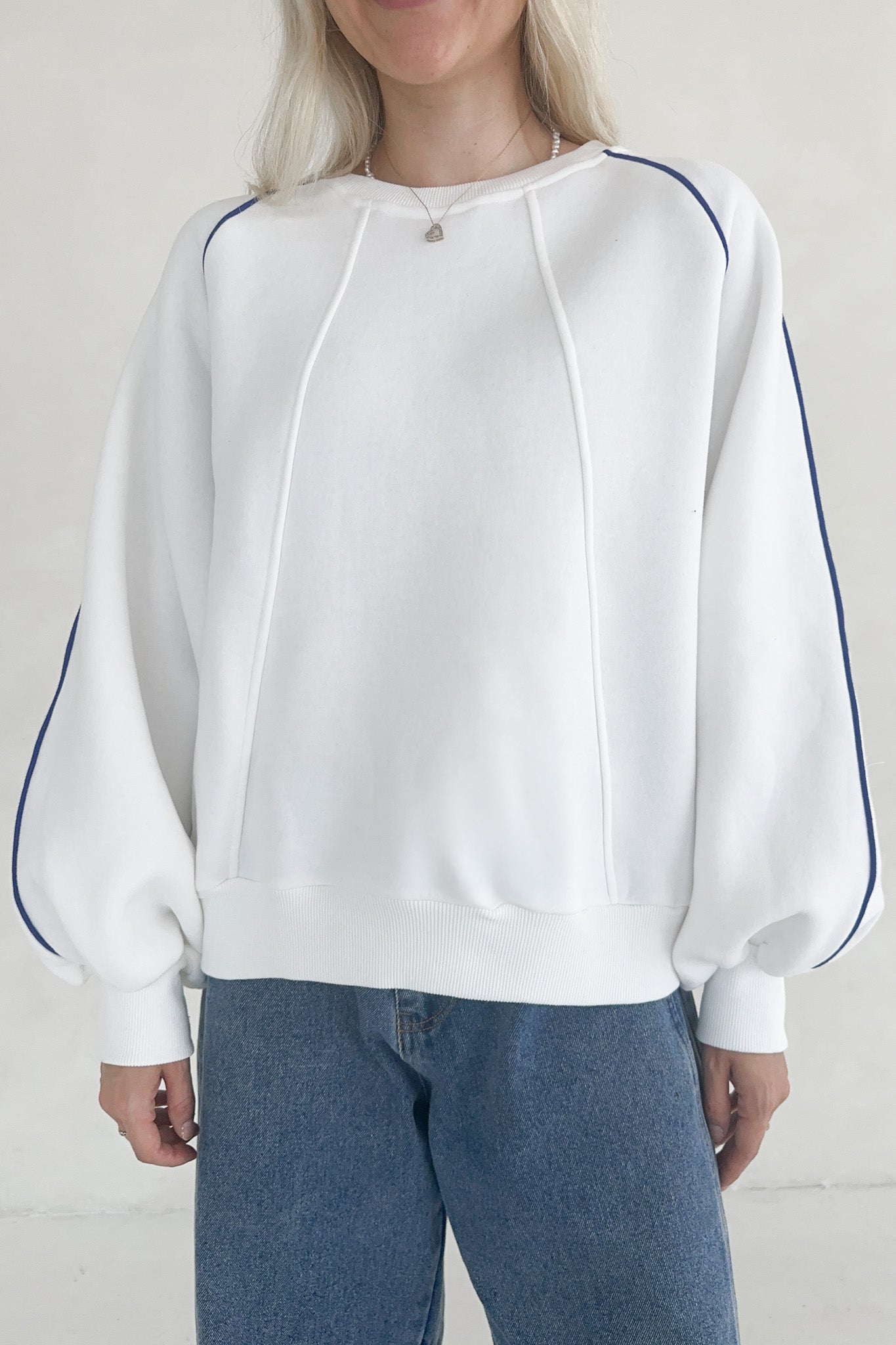 Brielle Contrast Piping Pullover Sweatshirt - Neutral Ground