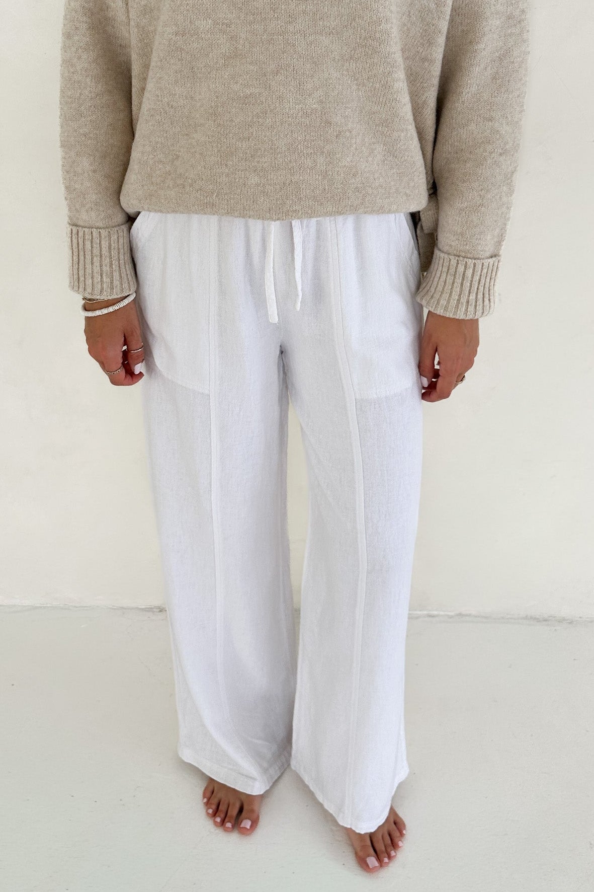Bungalow Linen Pants in White - Neutral Ground