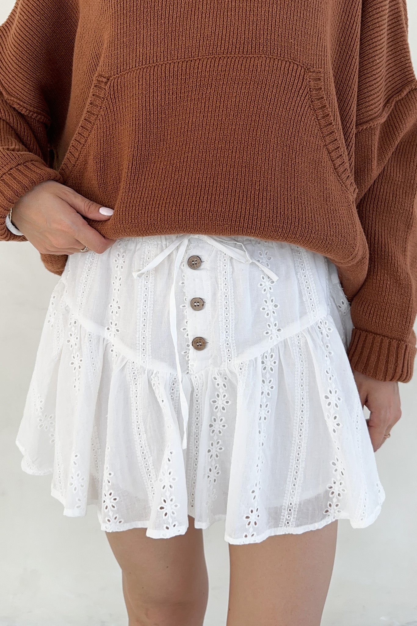 Caris Drawstring Waist Eyelet Mini Skort - Neutral Ground