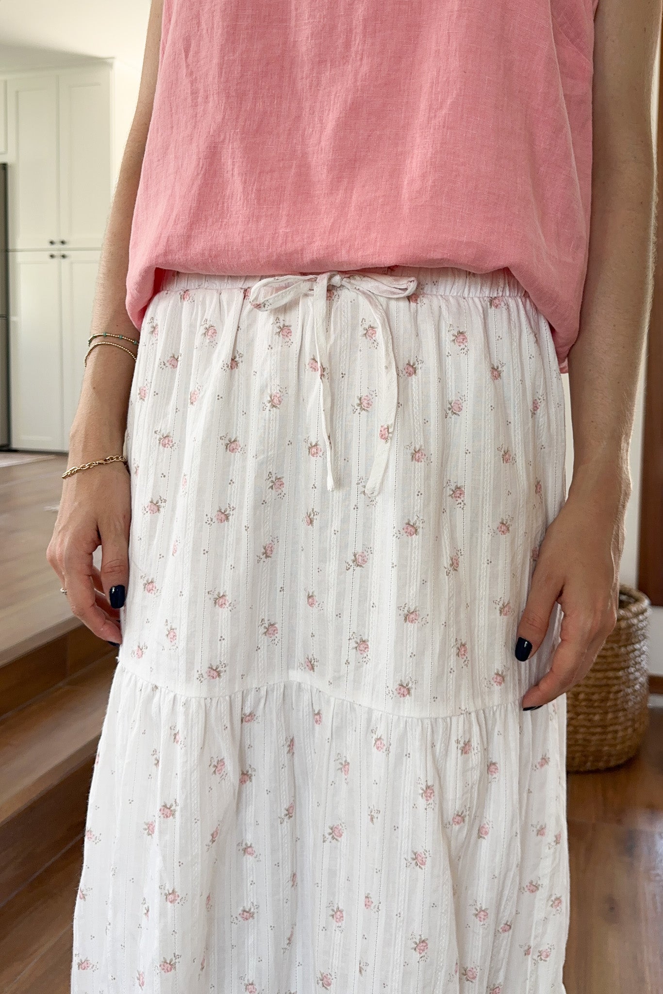 Delilah Floral Print Tiered Skirt - Neutral Ground