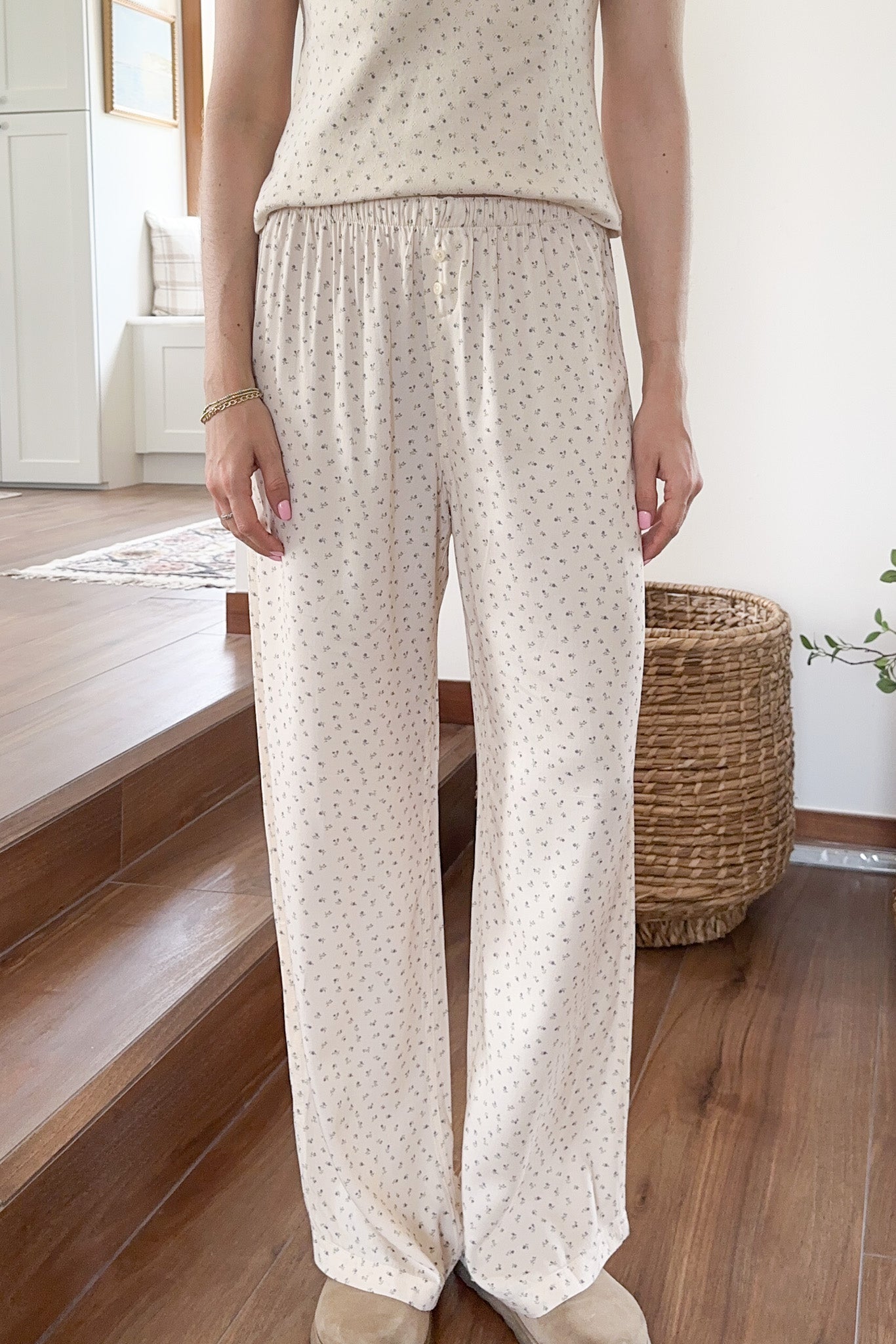Dreamland Ditsy Floral Cozy Lounge Pants - Neutral Ground