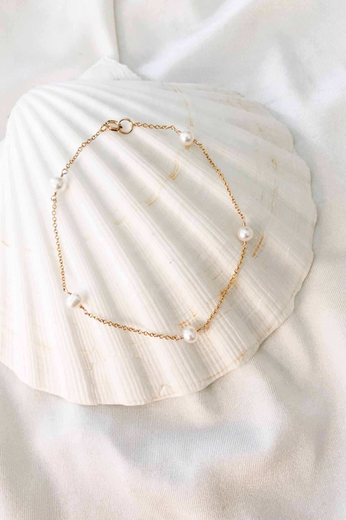 Eloise Freshwater Pearl Bracelet - Neutral Ground