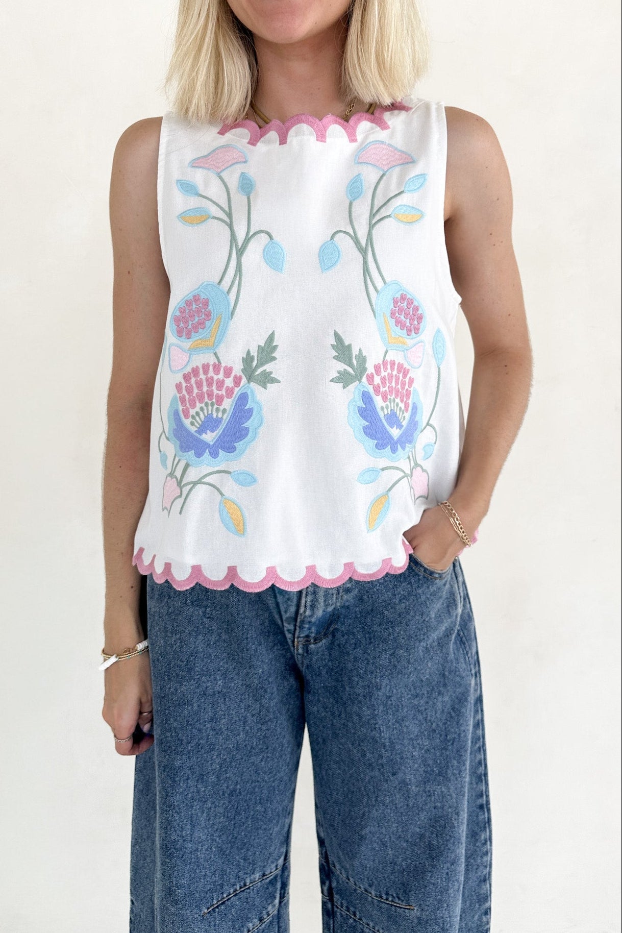 Eloise Sleeveless Floral Embroidered Top in White - Neutral Ground