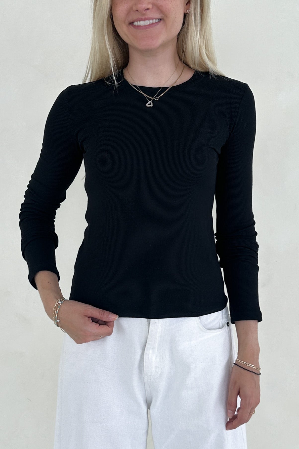 Everyday Layering Top in Black - Neutral Ground
