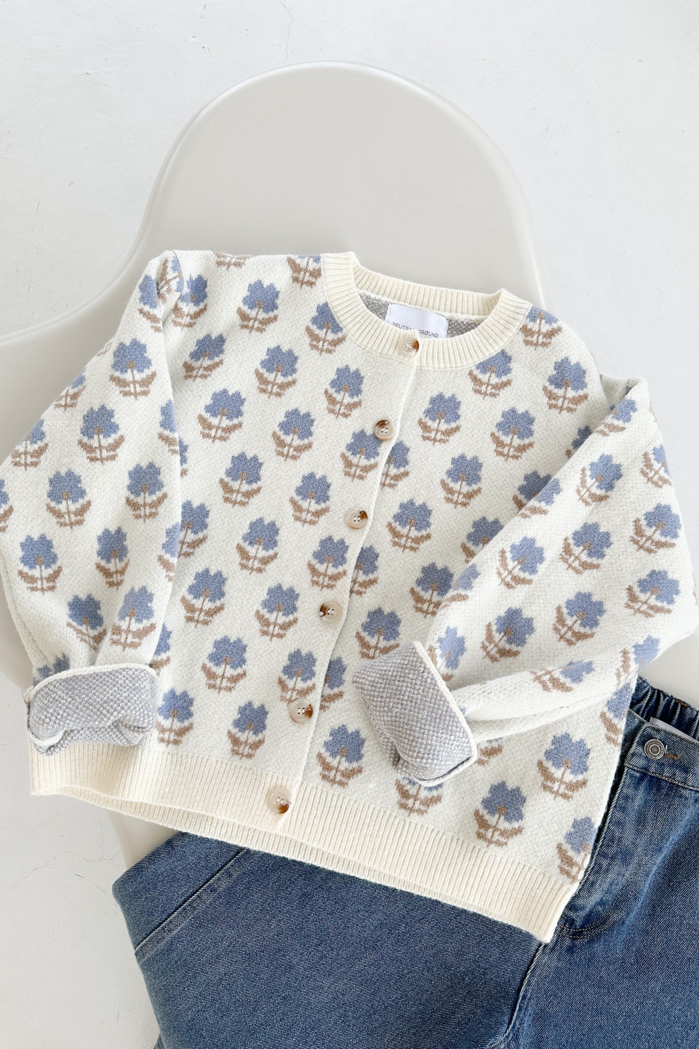 Fallon Periwinkle Floral Cardigan - Neutral Ground