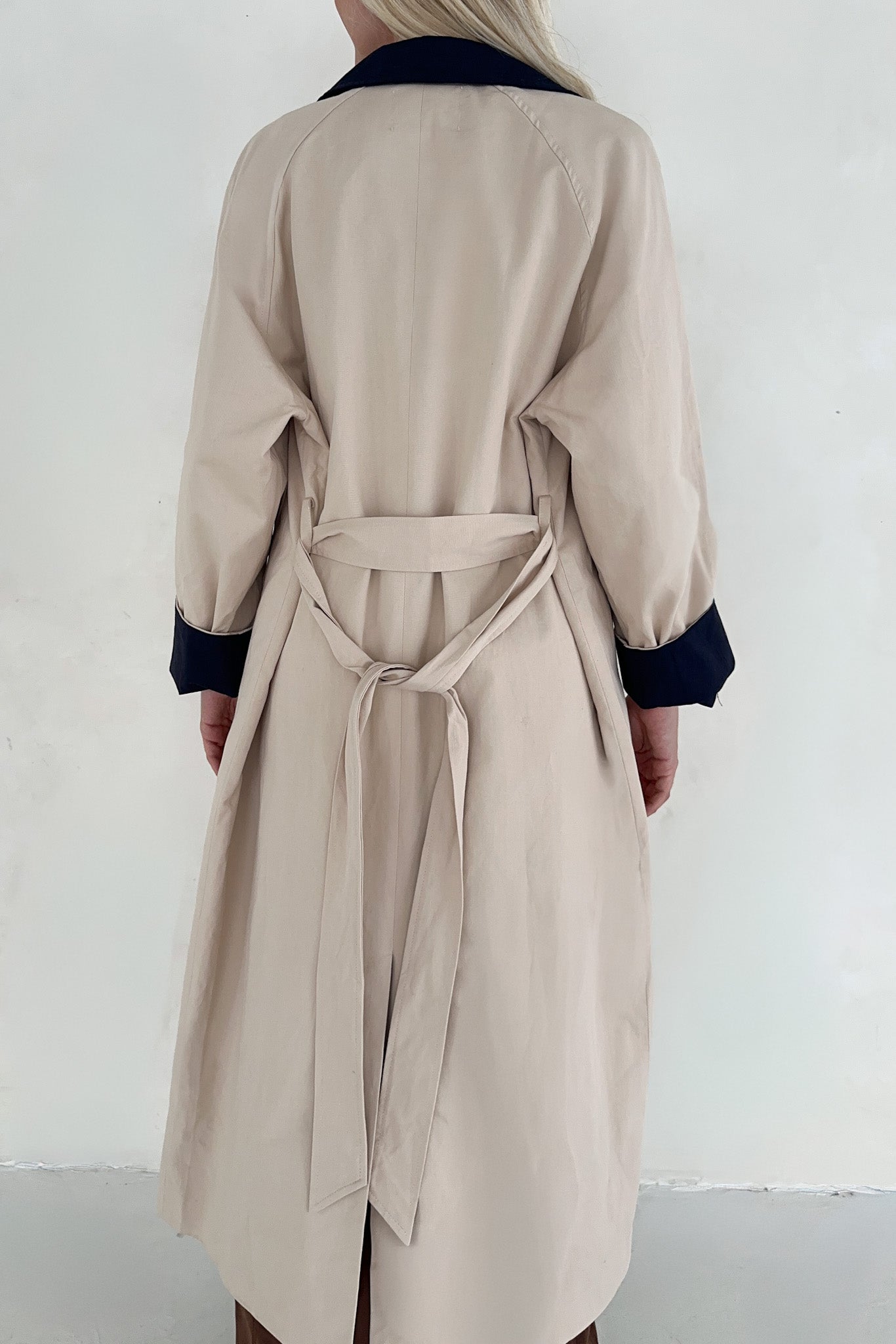 Genevieve Cotton Trench Coat - Neutral Ground