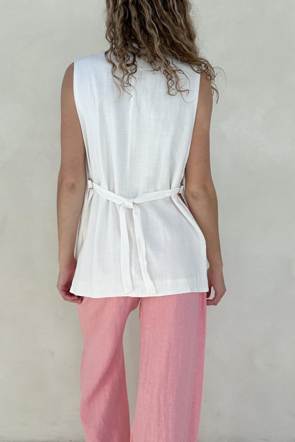 Hampton Linen Blend Vest - Neutral Ground