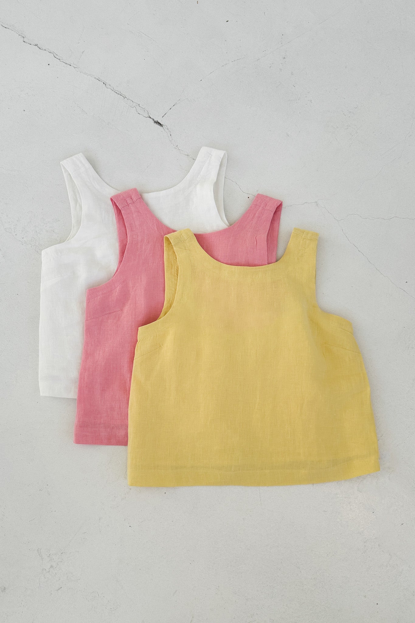 Harbor Linen Top in Bubble Gum - Neutral Ground