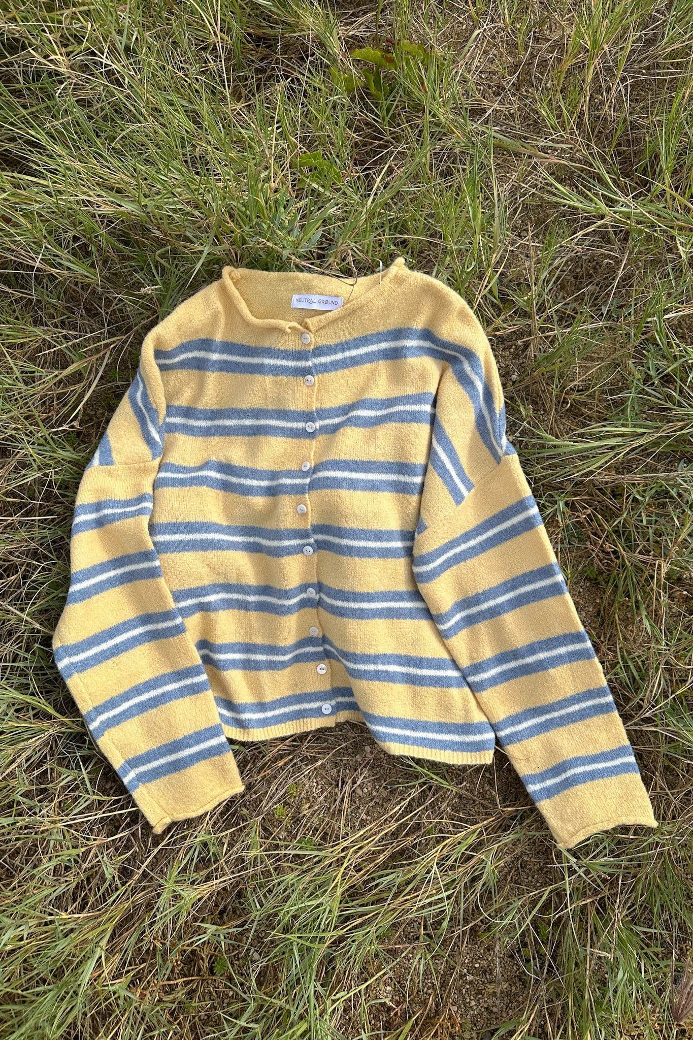 Haven Cardigan in Butter and Blue - Neutral Ground