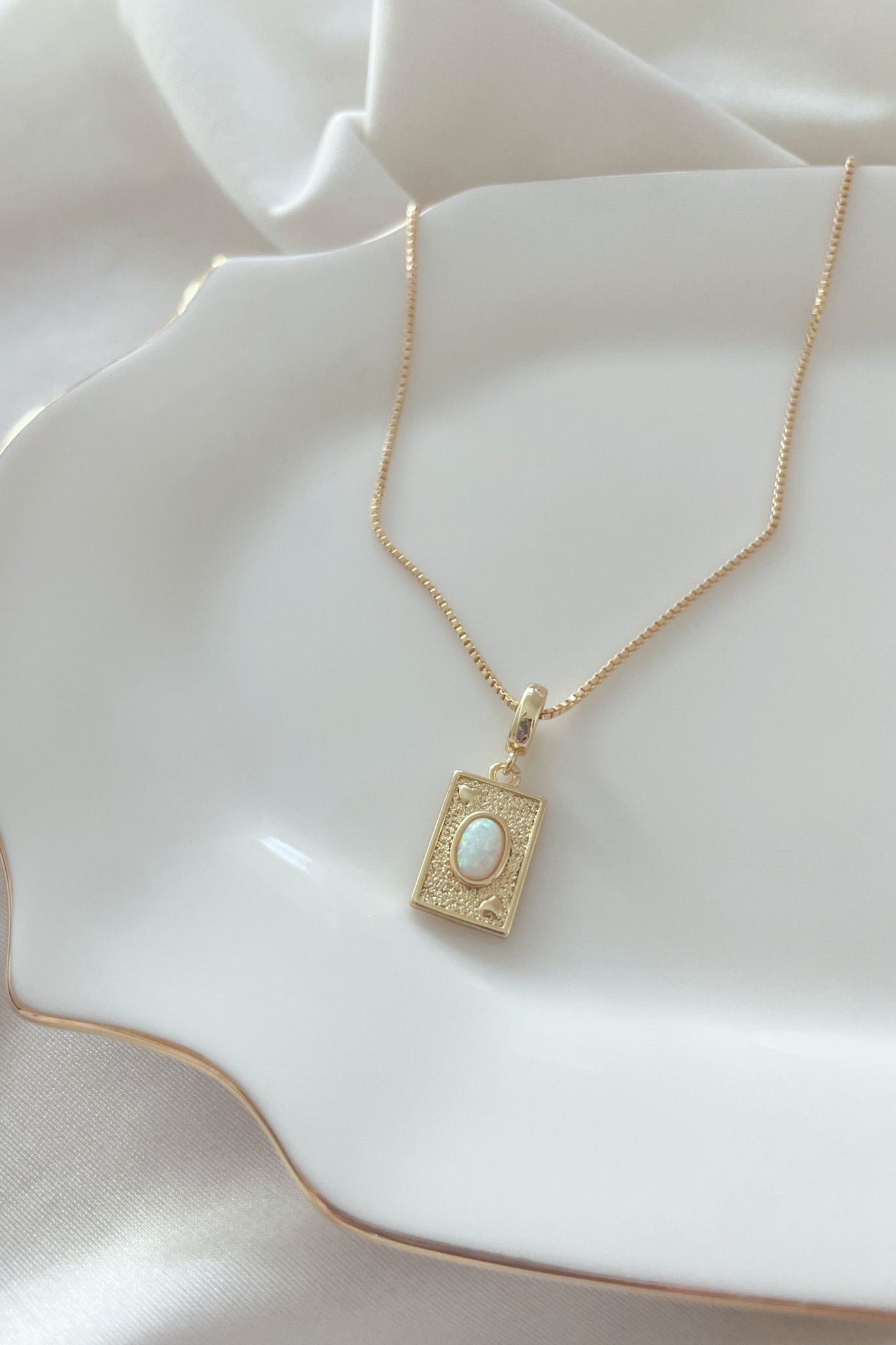 Lilibet Opal Pendant Necklace - Neutral Ground