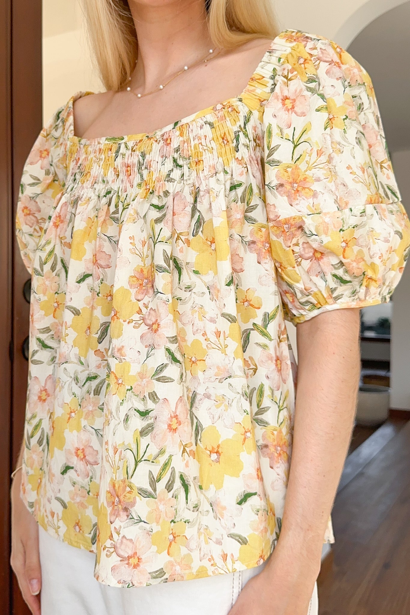 Lulu Floral On And Off The Shoulder Top - Neutral Ground