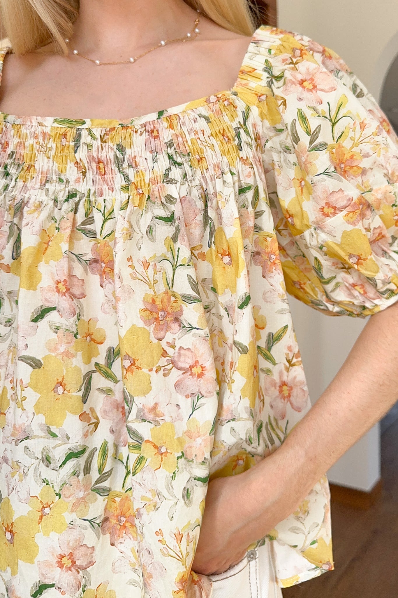 Lulu Floral On And Off The Shoulder Top - Neutral Ground