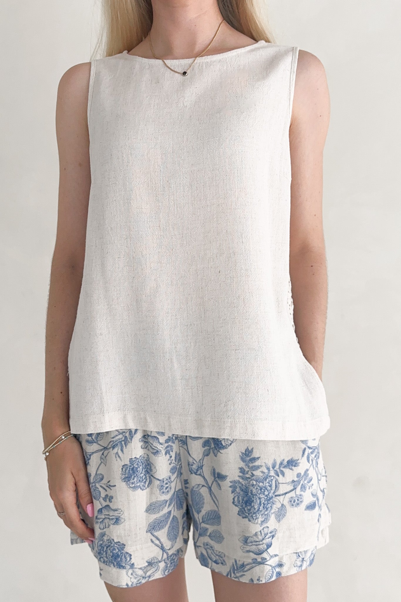 Madison Linen Blend Relaxed Tunic Tank in Natural - Neutral Ground