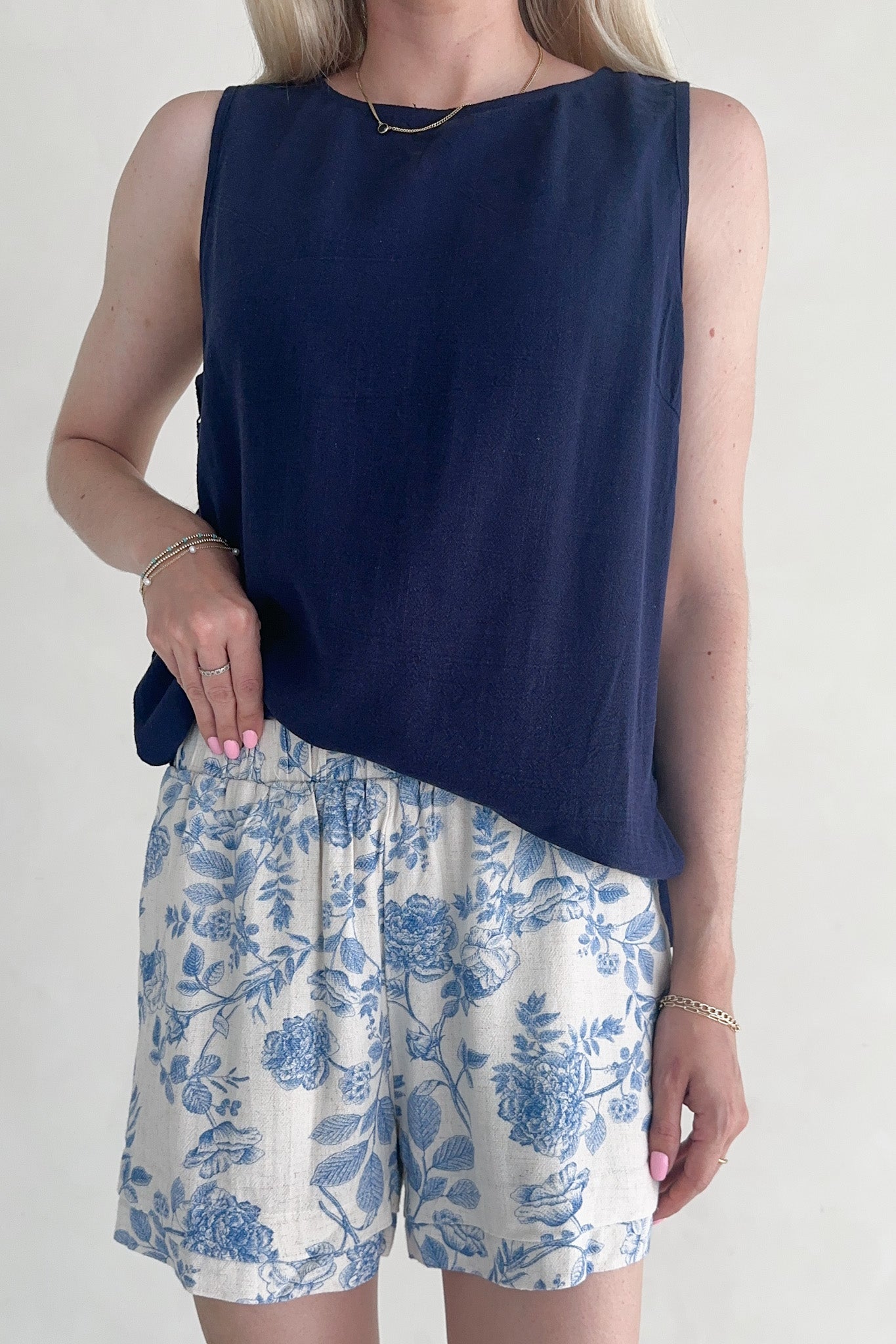 Madison Linen Blend Relaxed Tunic Tank in Navy - Neutral Ground