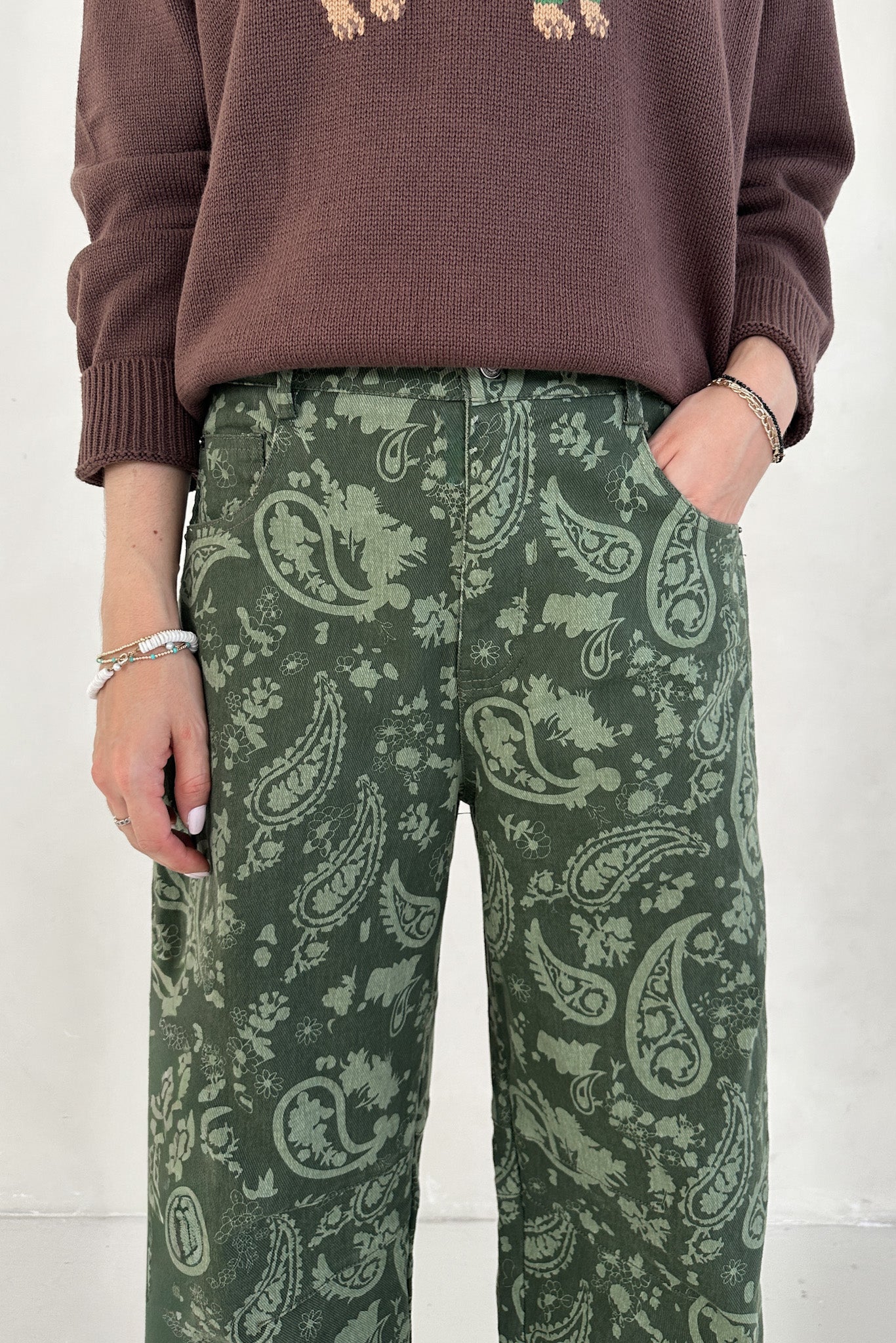 Nora Paisley Print Denim Barrel Jeans in Evergreen - Neutral Ground