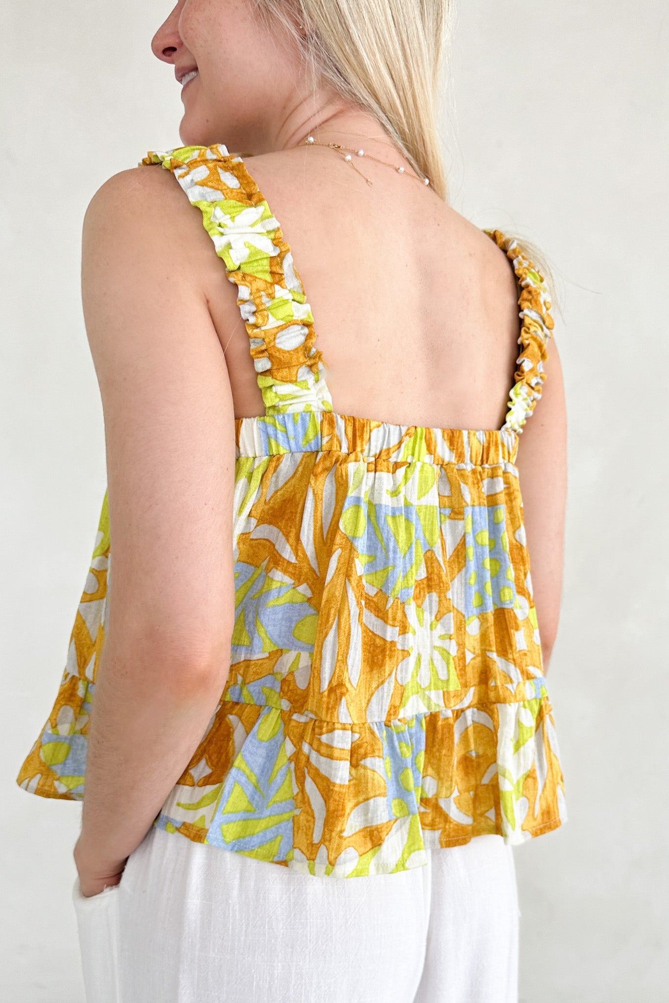 Oahu Tropical Printed Ruffle Top - Neutral Ground