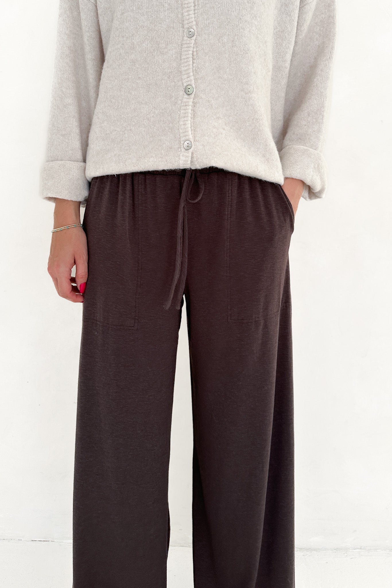 On the Run Soft Drawstring Pants - Neutral Ground
