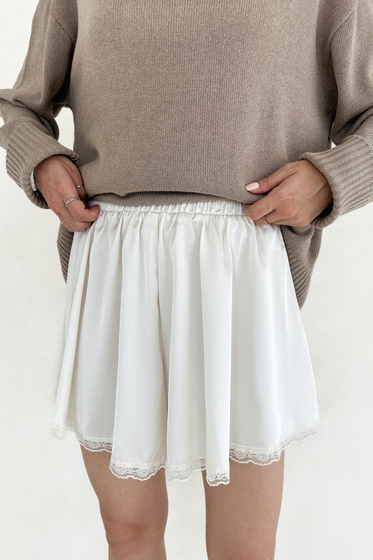 Primrose Satin Lace Shorts - Neutral Ground