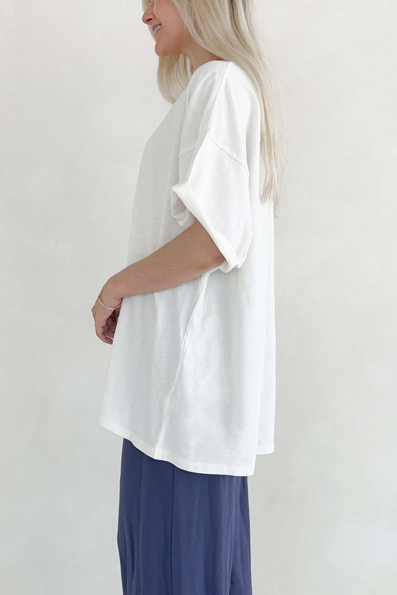 Quinn Cotton Mineral Wash Oversized Crew Neck Tee in Off White - Neutral Ground