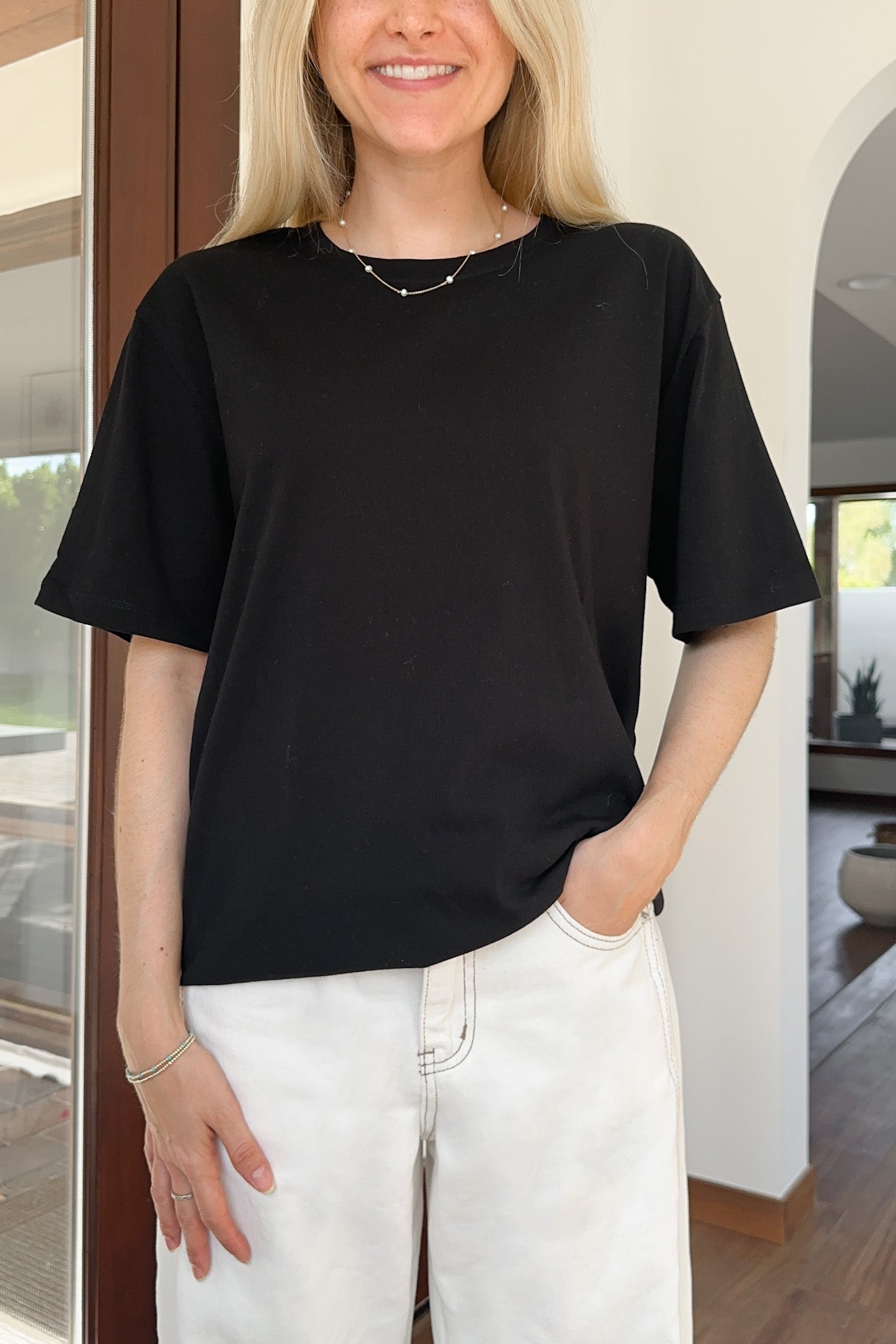Ronan Short Sleeve Tee in Black - Neutral Ground