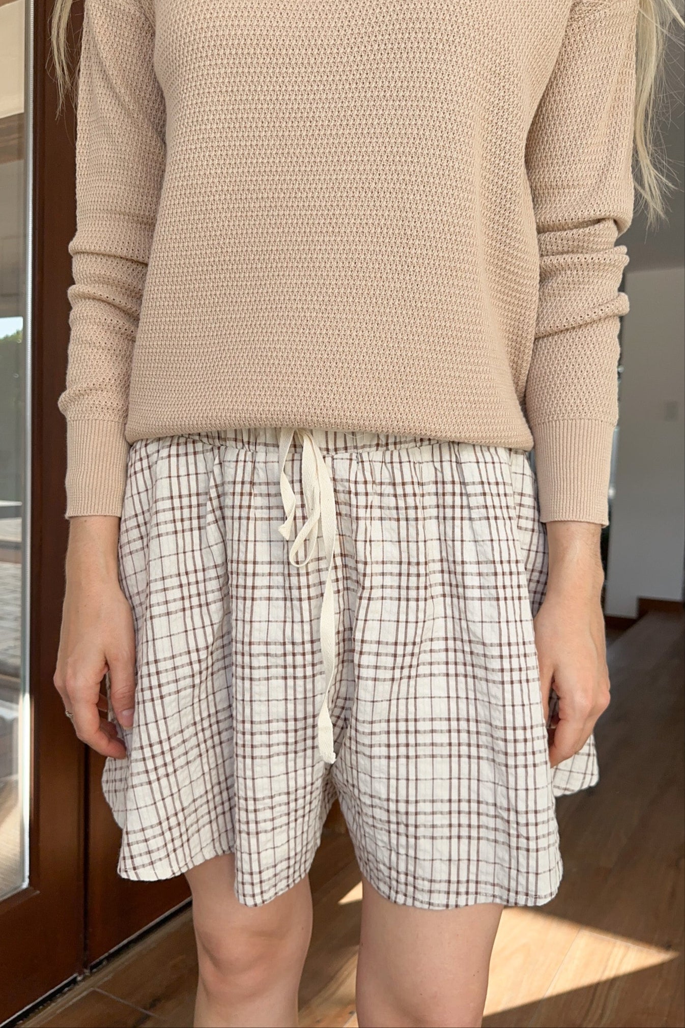 Ruby Flowy Plaid Shorts - Neutral Ground