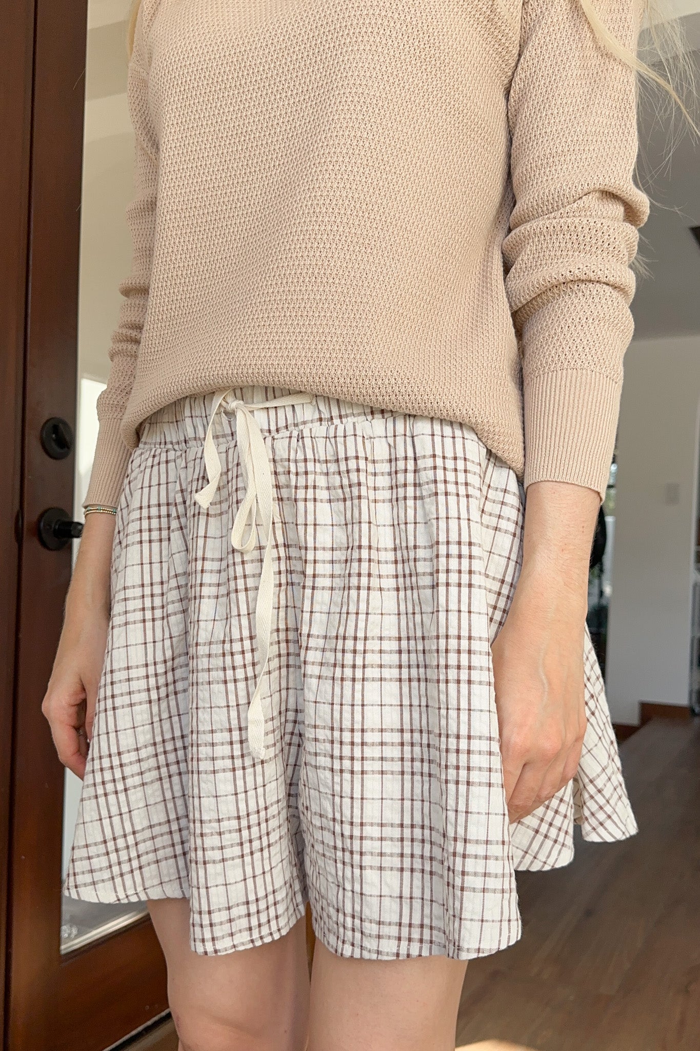 Ruby Flowy Plaid Shorts - Neutral Ground