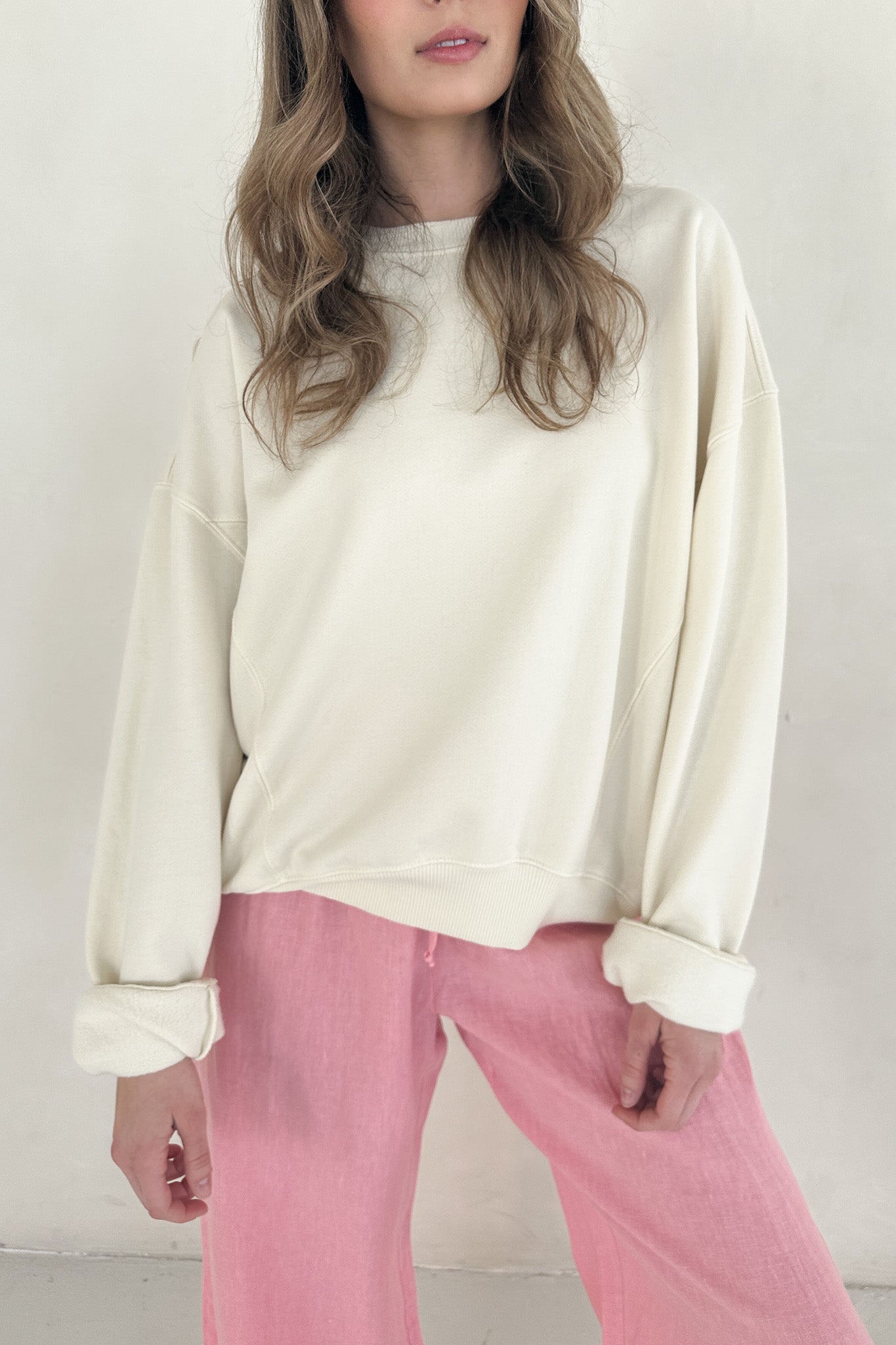 Sundays Pigment Washed Sweatshirt in Vanilla - Neutral Ground