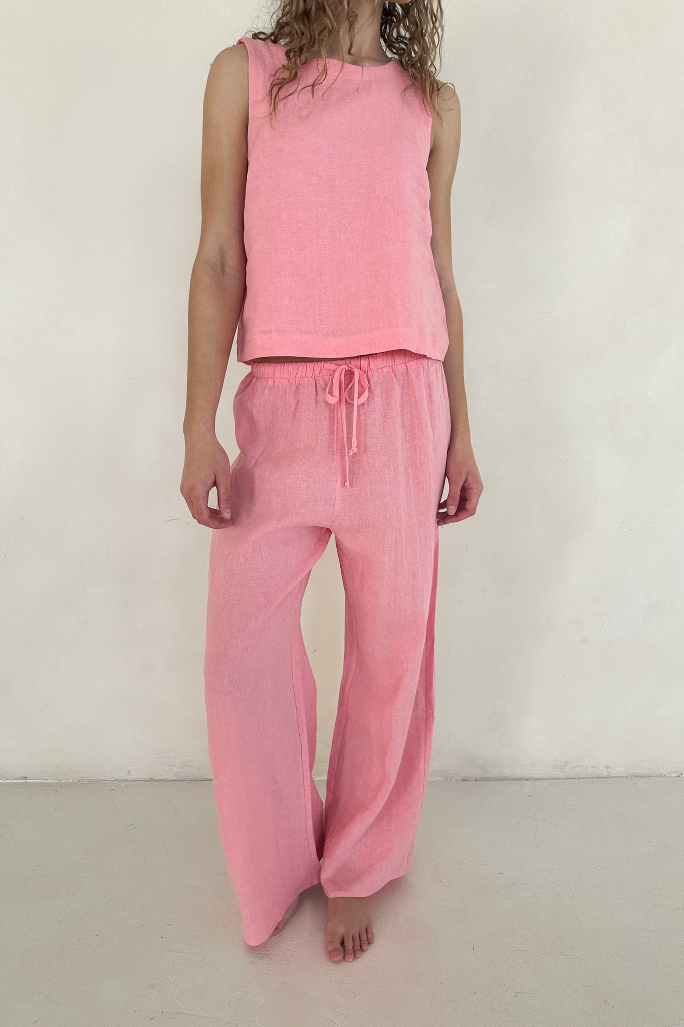 Sunkissed Linen Pants in Bubble Gum - Neutral Ground