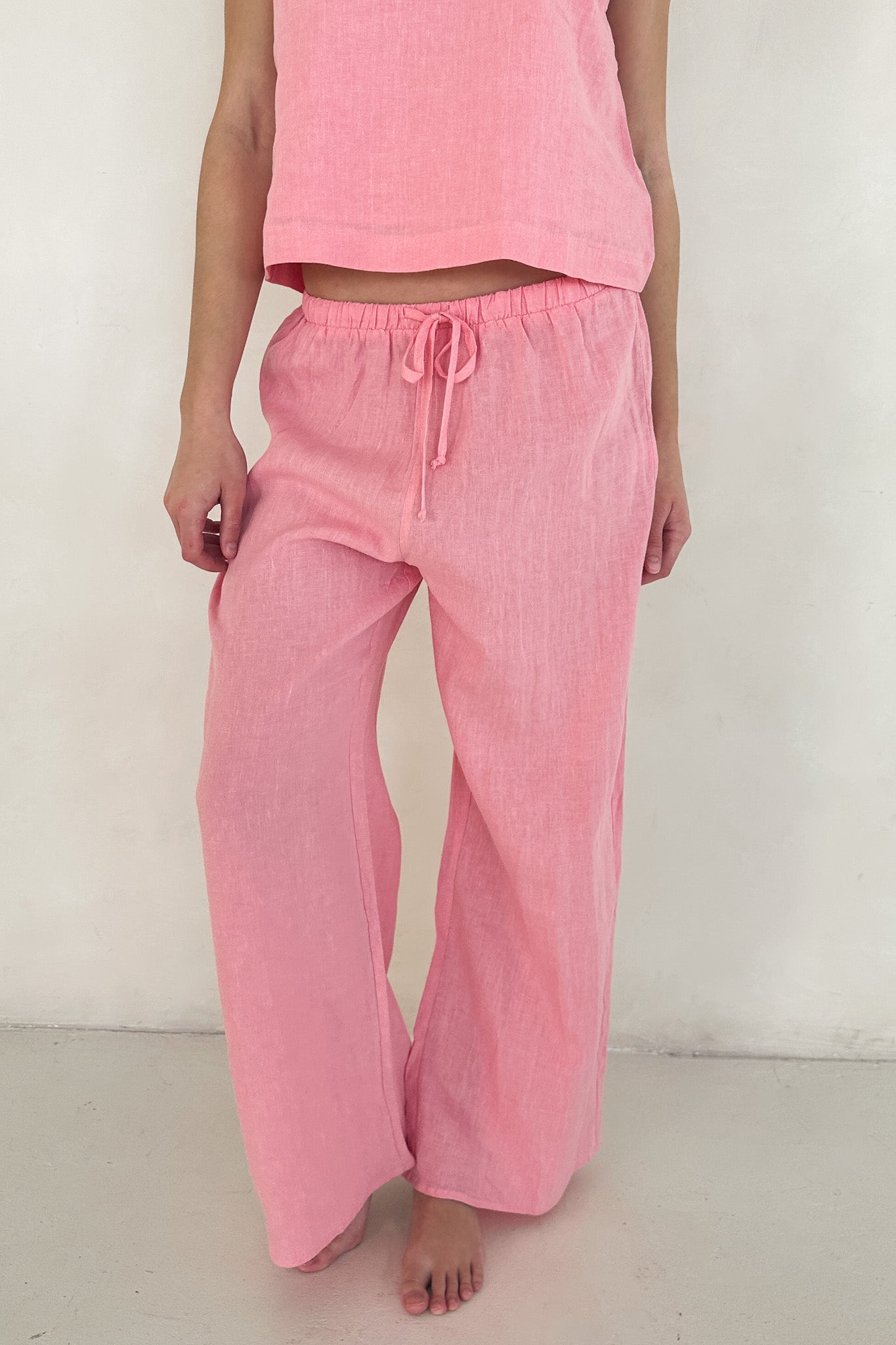 Sunkissed Linen Pants in Bubble Gum - Neutral Ground