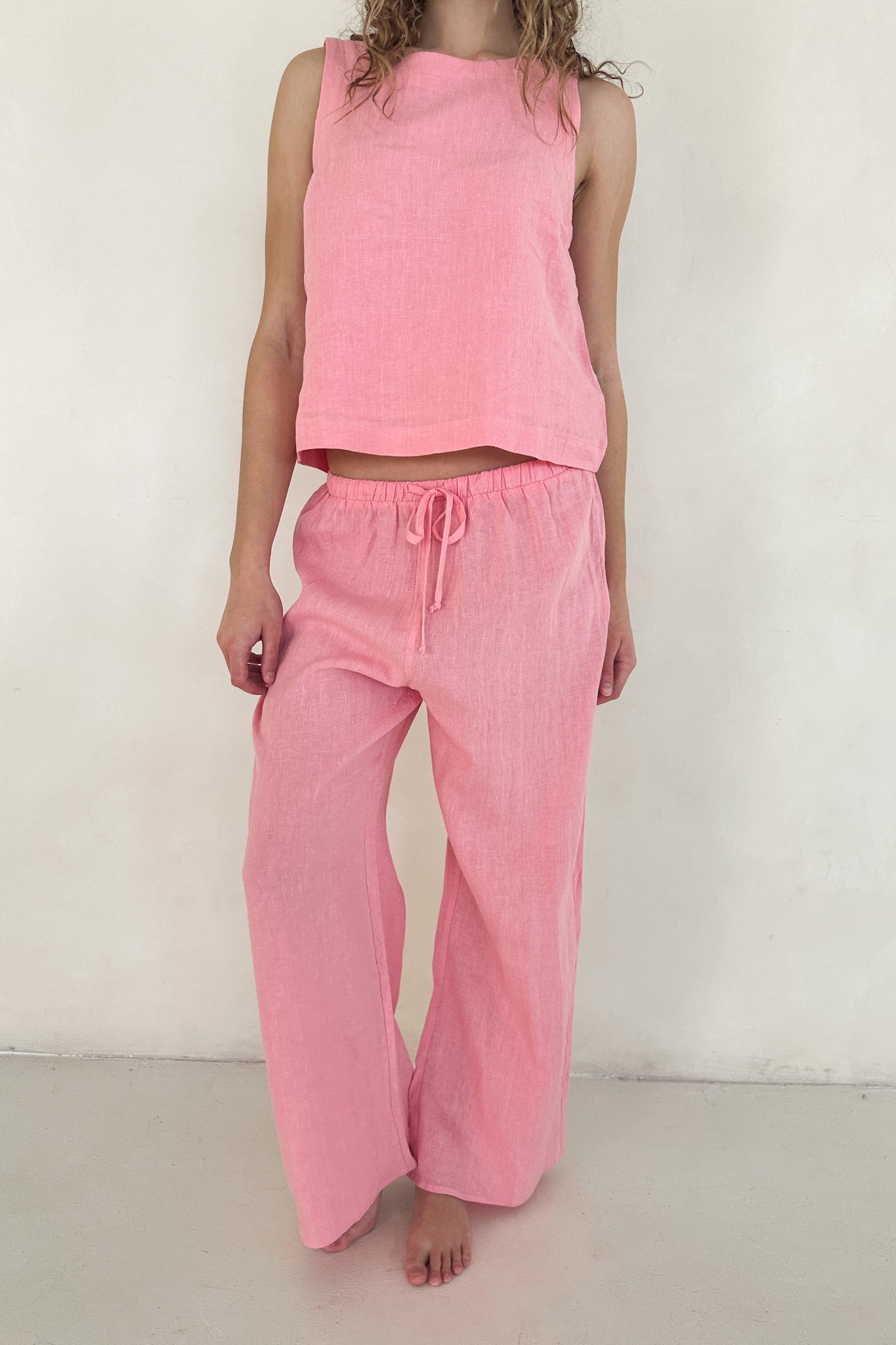 Sunkissed Linen Pants in Bubble Gum - Neutral Ground