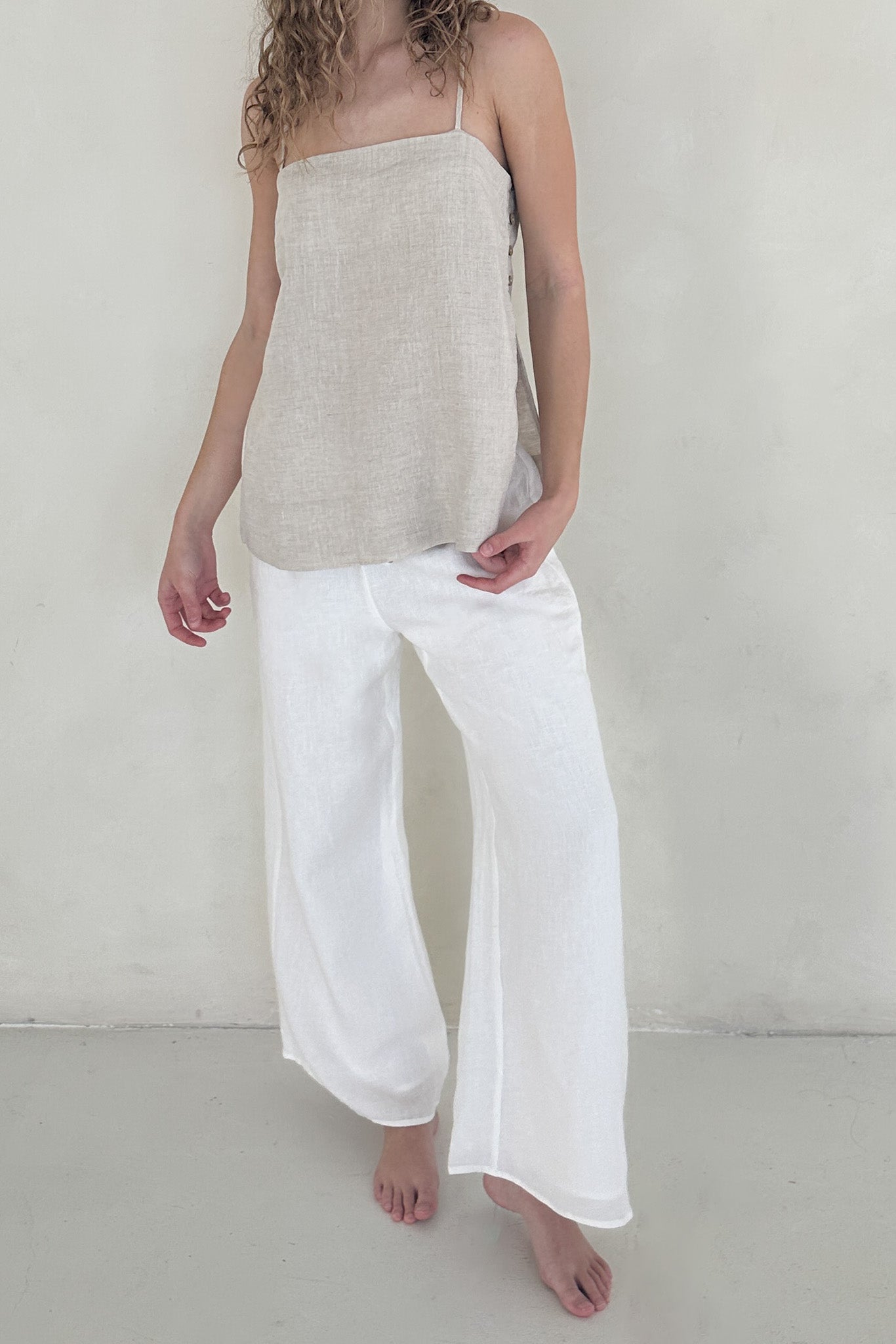 Sunkissed Linen Pants in Coconut - Neutral Ground