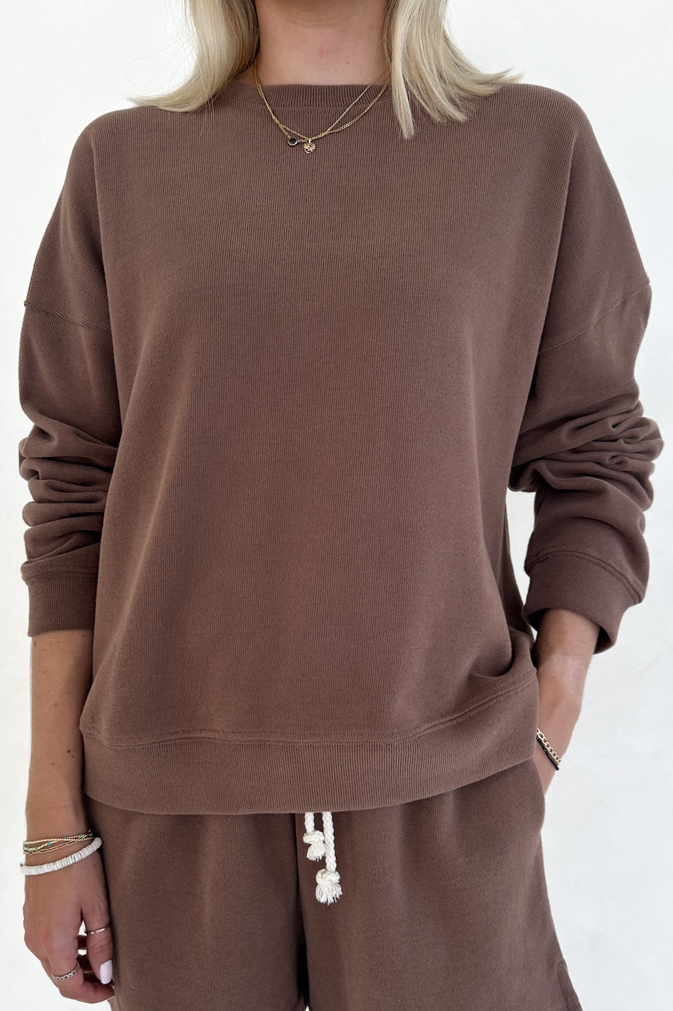 Sunkissed Slouchy Pullover Top in Cocoa - Neutral Ground