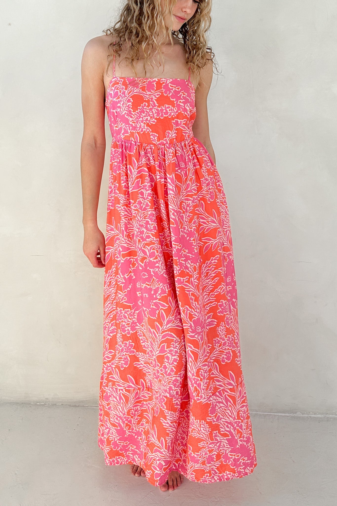 Sunset Floral Sleeveless Maxi Dress - Neutral Ground