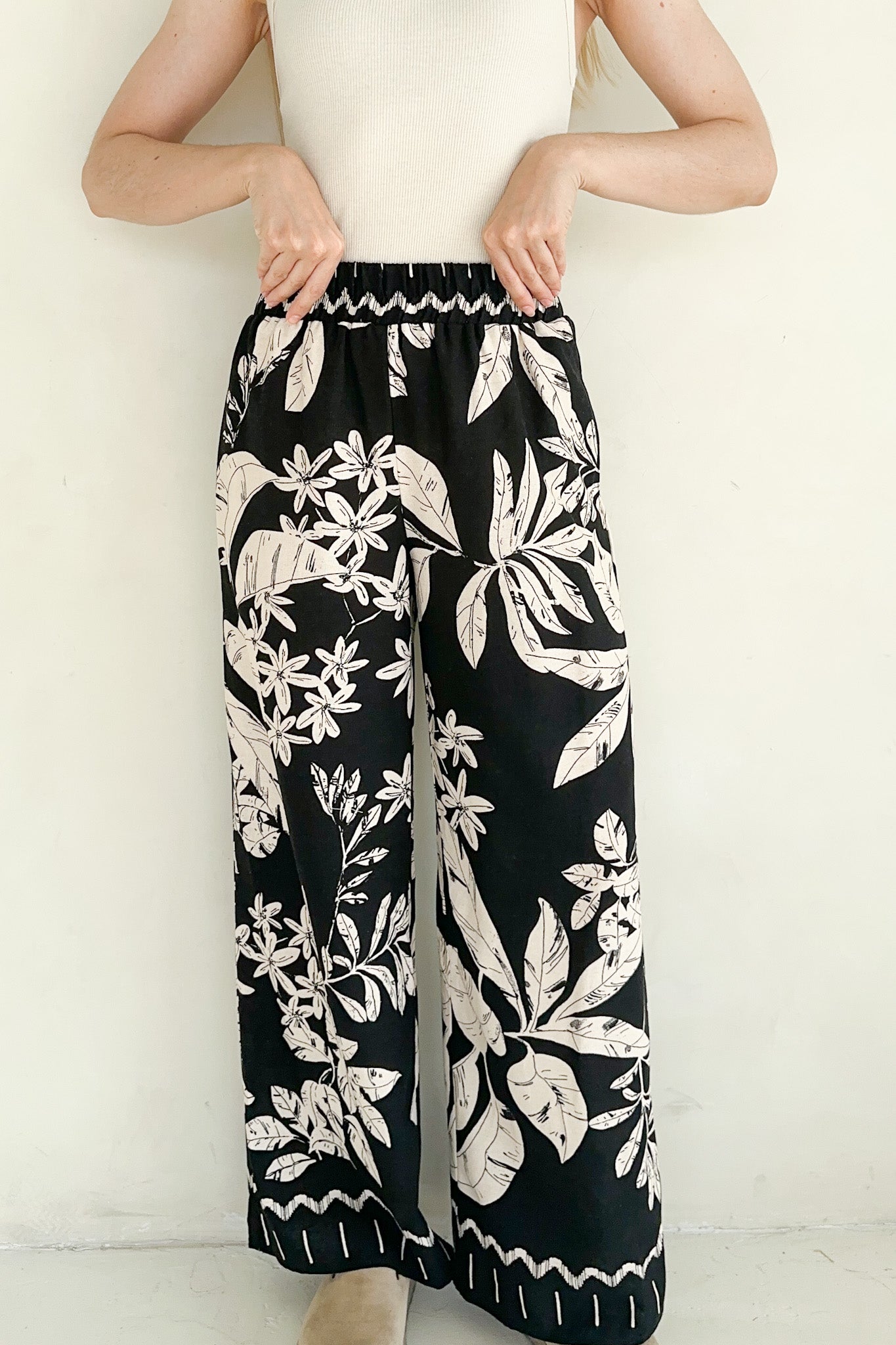 Tulum Printed Wide Leg Pants - Neutral Ground