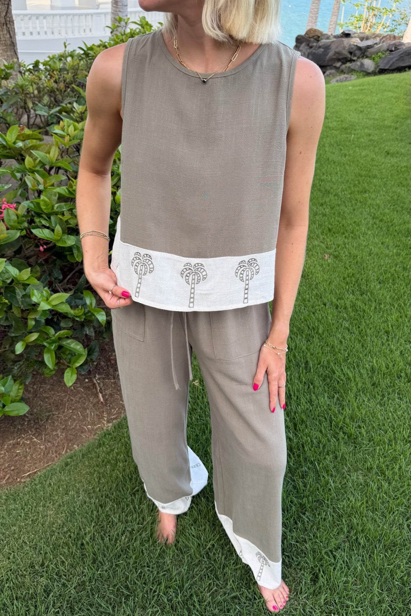 Villa Embroidered Linen Blend Wide Leg Pants - Neutral Ground