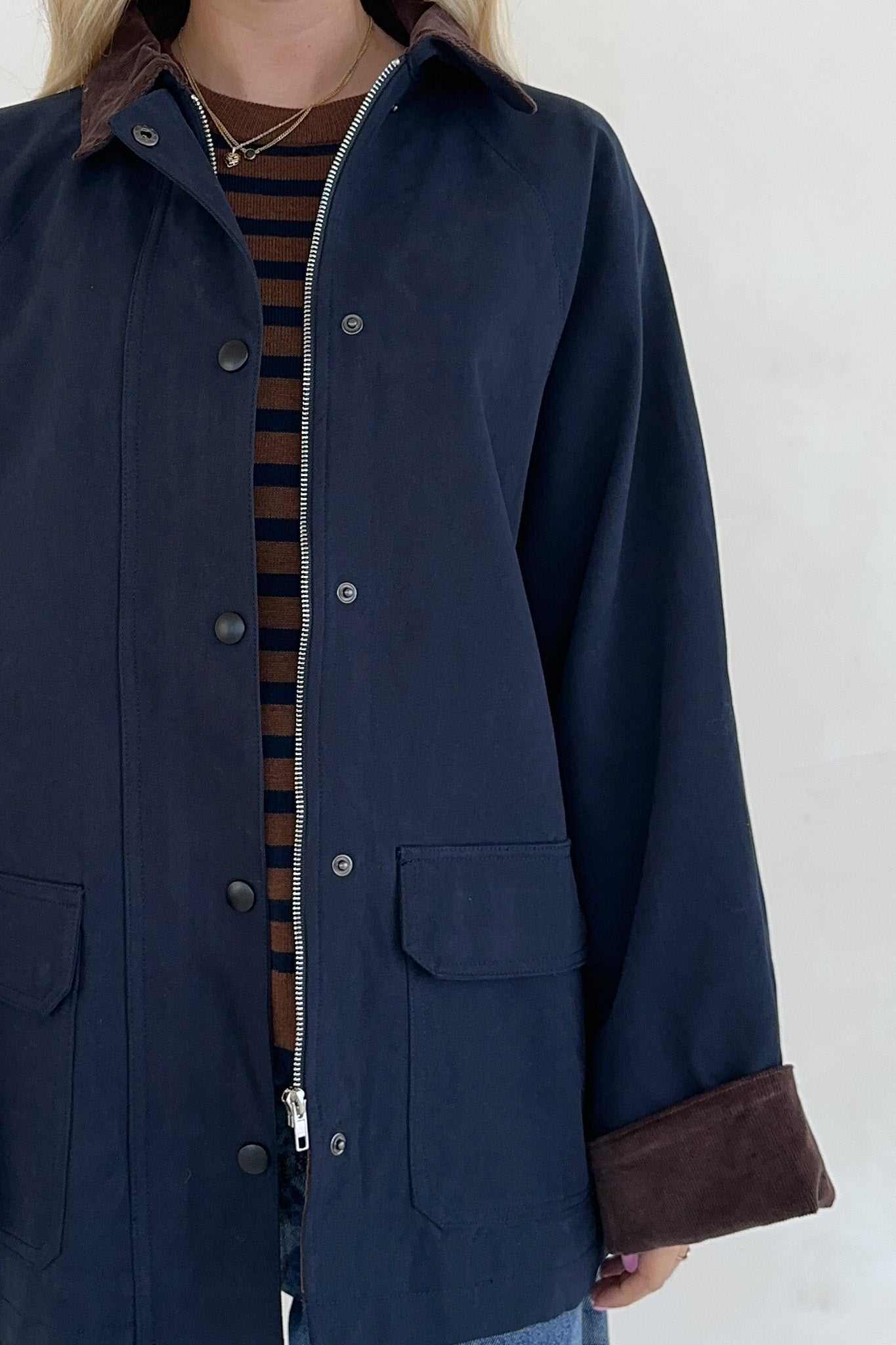 Windsor Corduroy Detail Barn Jacket in Navy - Neutral Ground