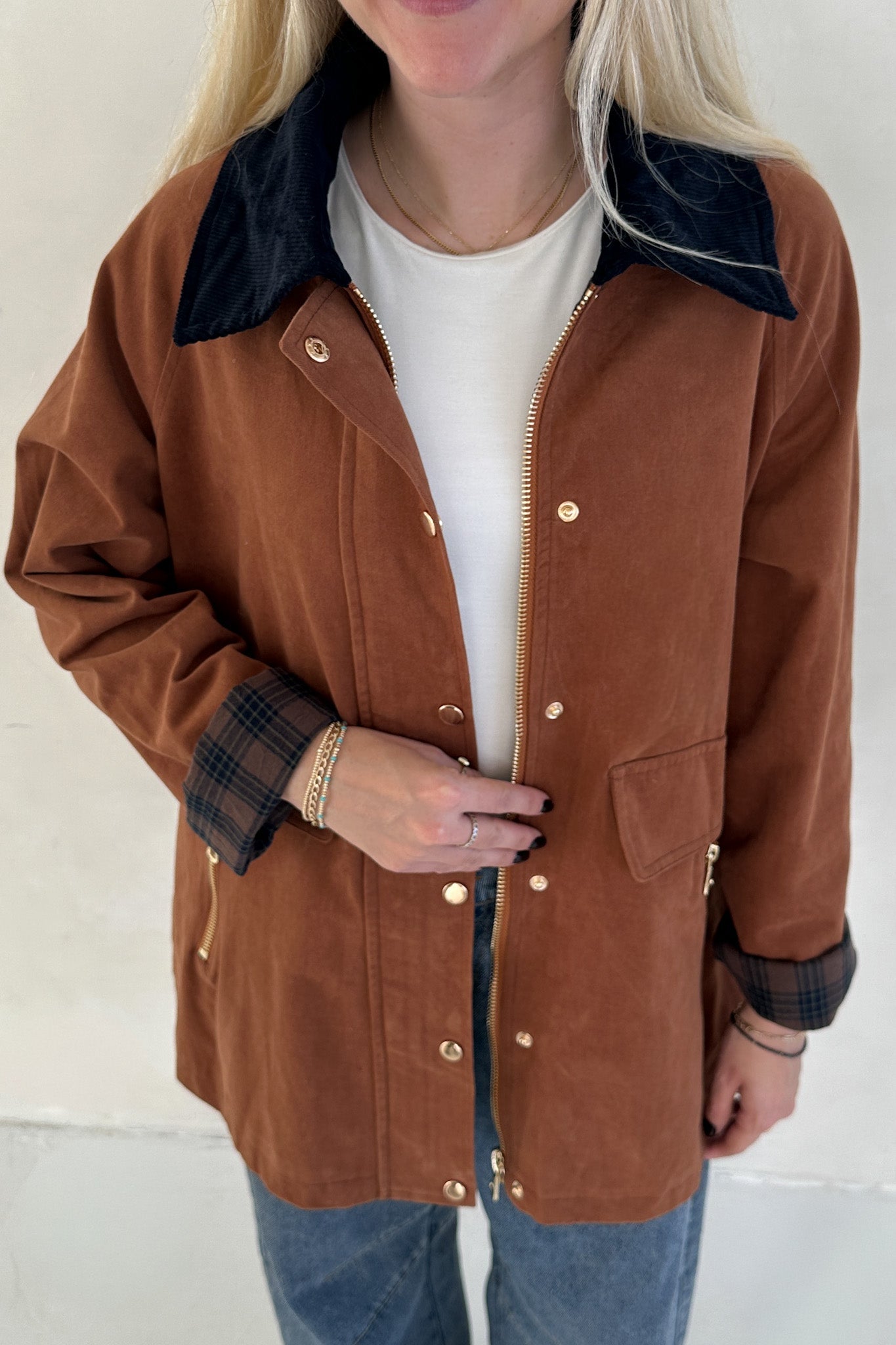 Wren Corduroy Collared Cotton Barn Jacket in Camel - Neutral Ground