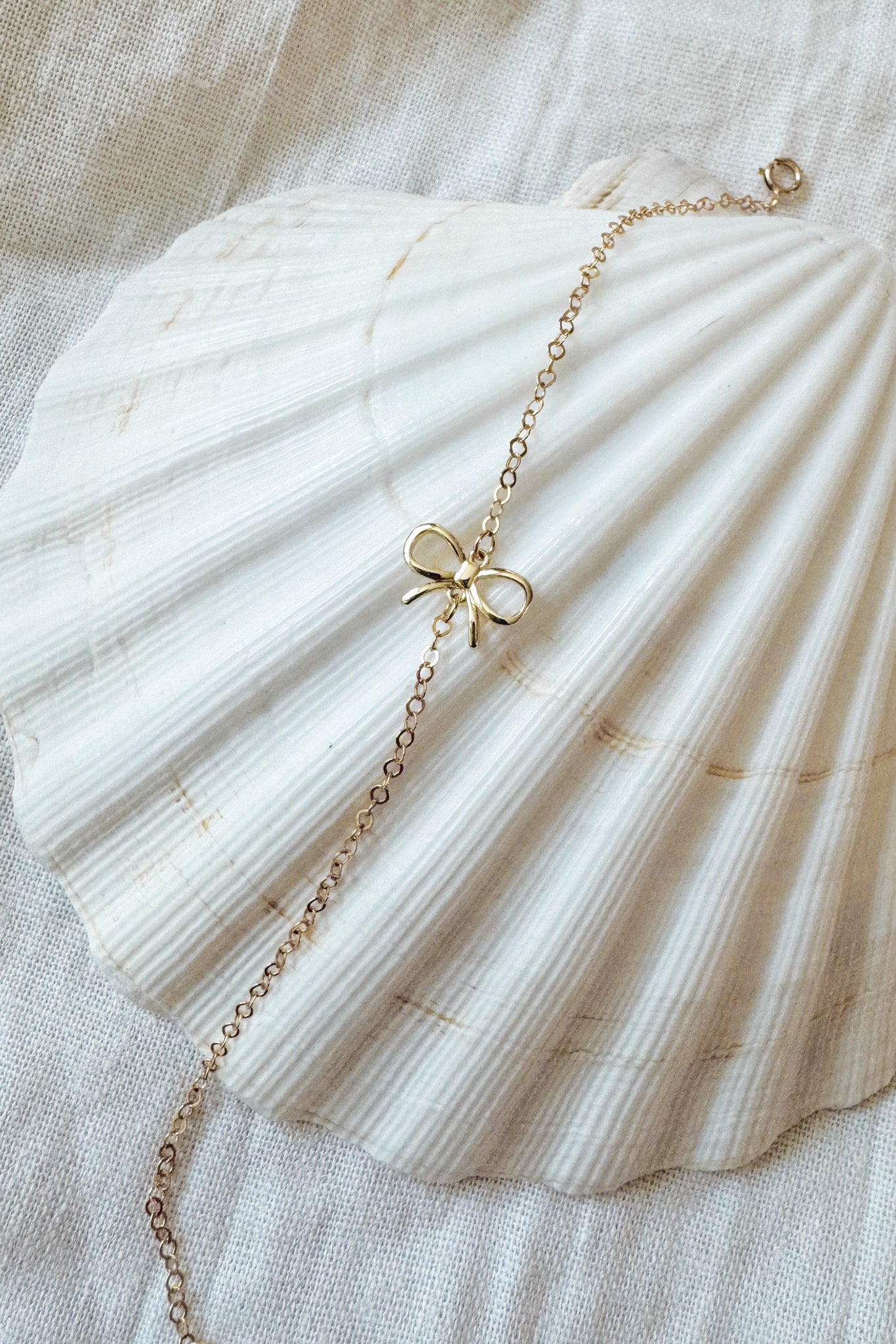 Olivia Dainty Ribbon Bracelet - Neutral Ground