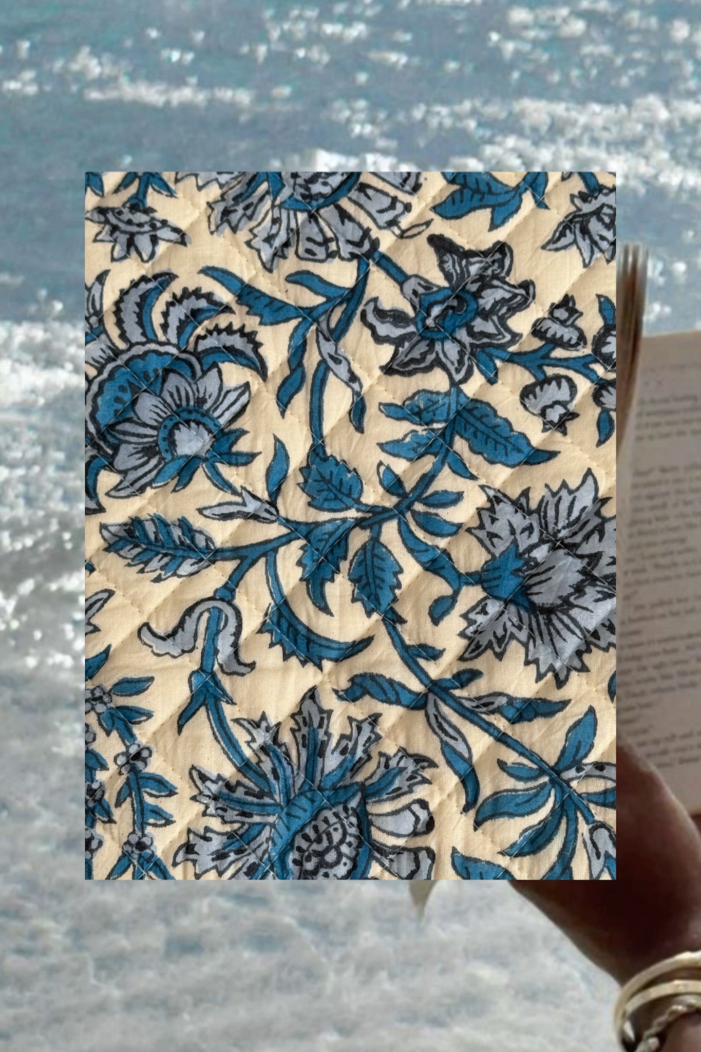 Market Quilted Tote Bag in Floral Blue