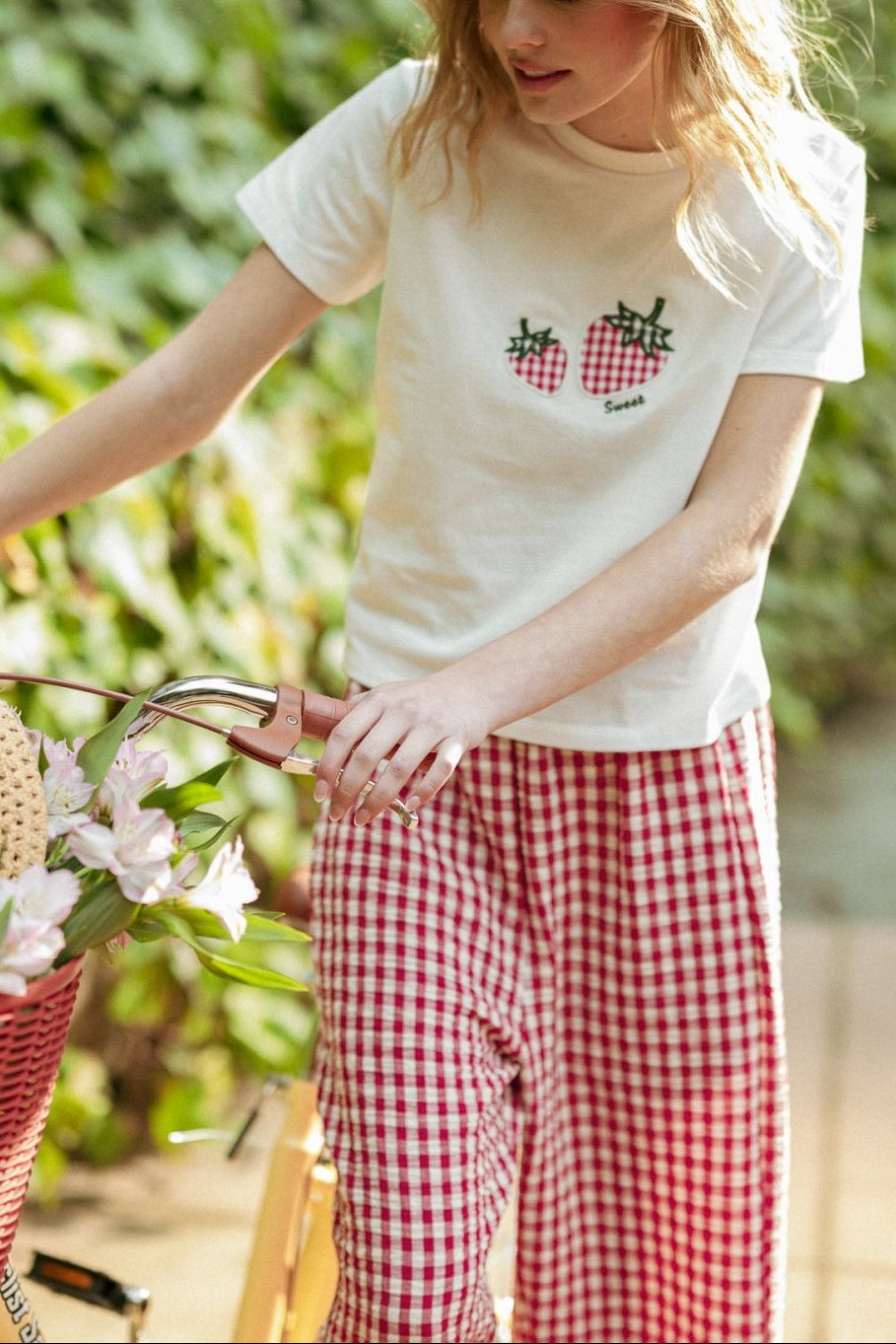The Strawberry Patch 100% Cotton Red and White Gingham T-Shirt